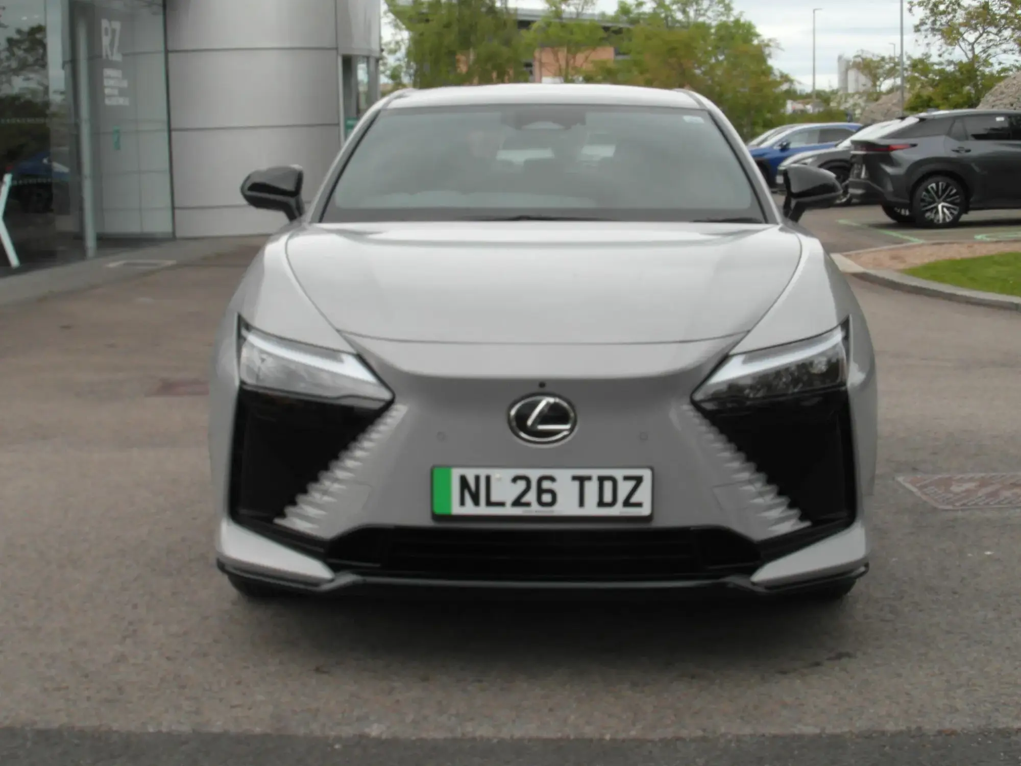 Lexus RZ Image 12