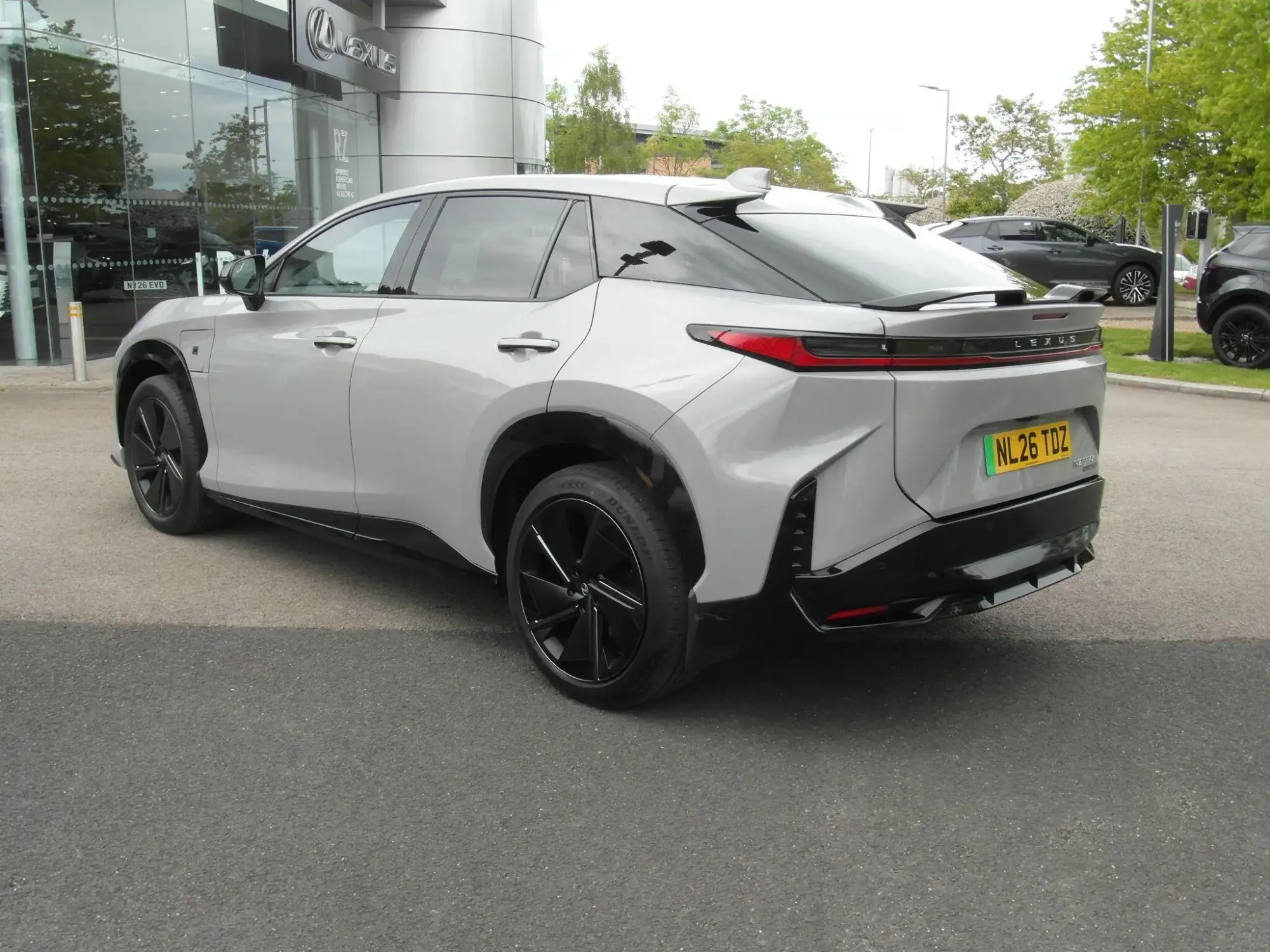 Lexus RZ Image 14