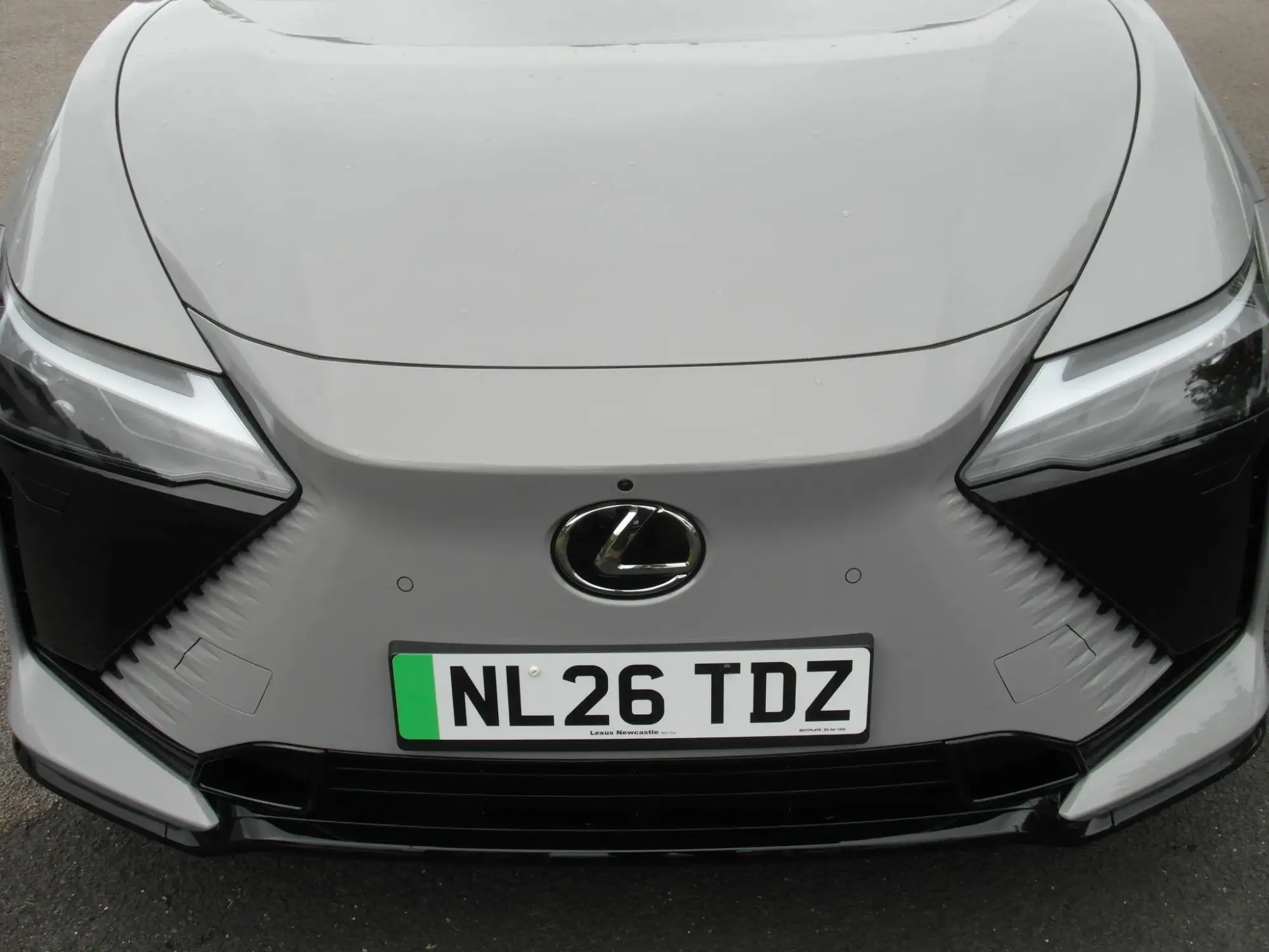 Lexus RZ Image 17