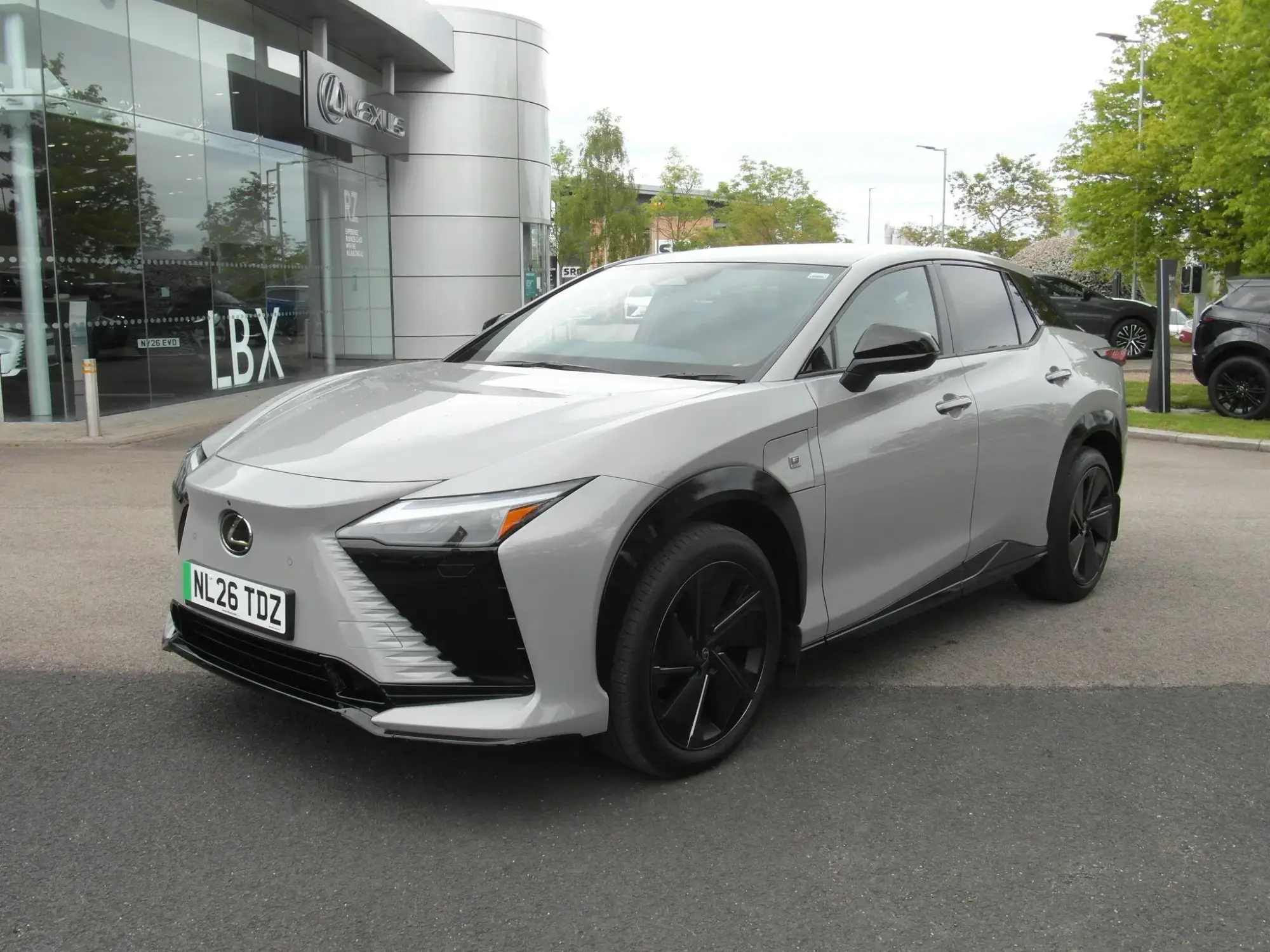 Lexus RZ Image 18