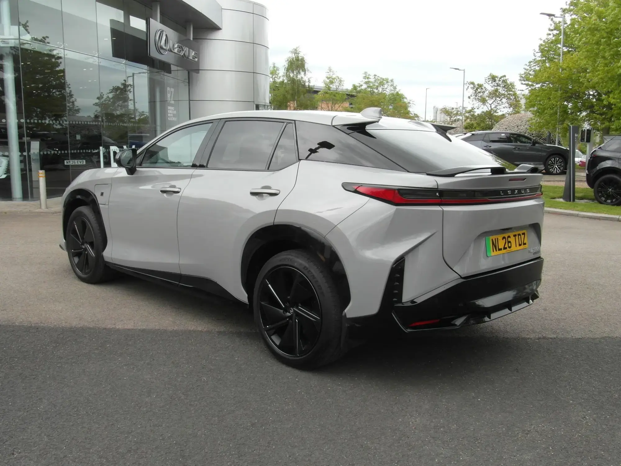 Lexus RZ Image 19