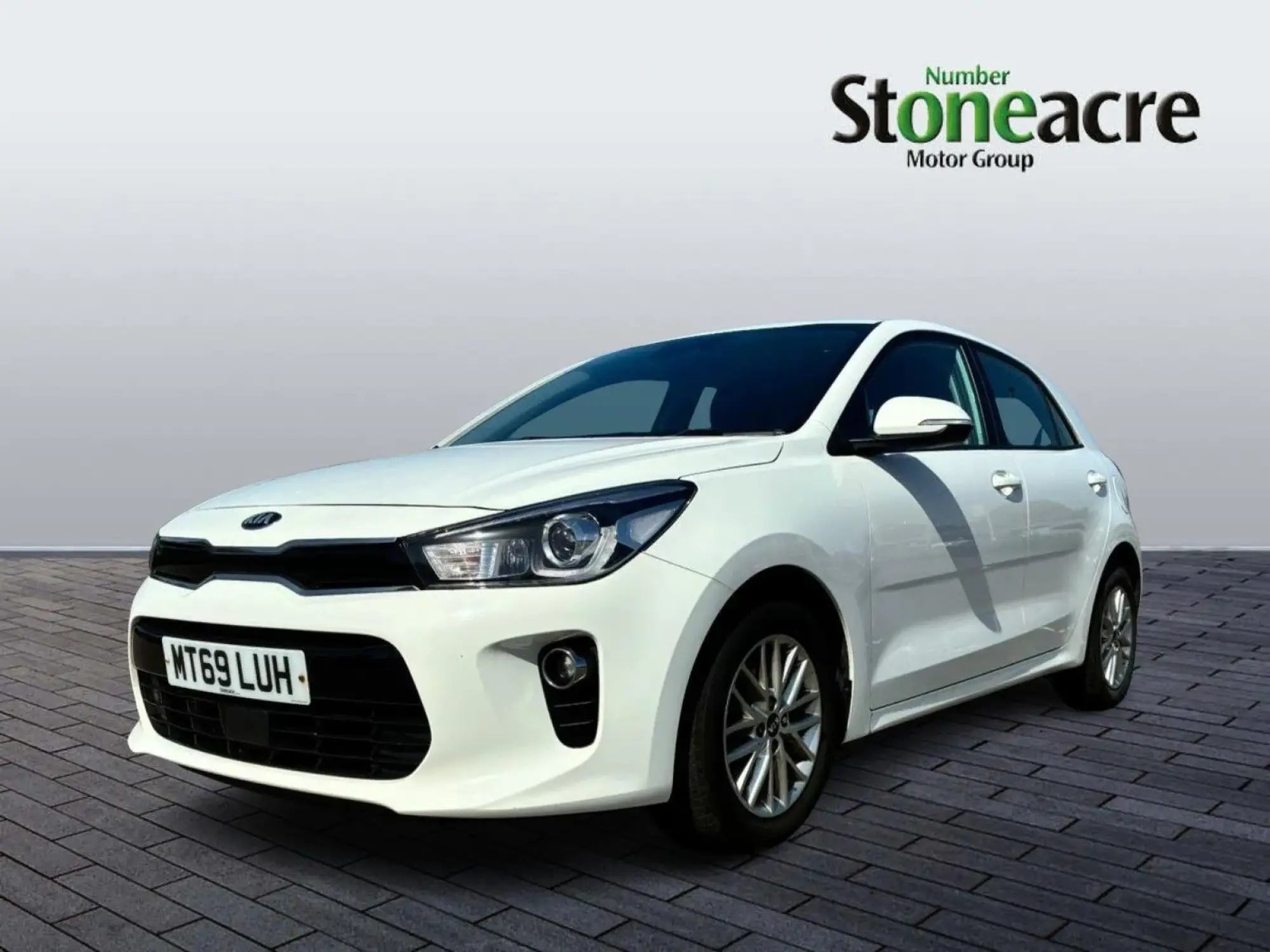 Kia Rio 1.25 2 Hatchback 5dr Petrol Manual Euro 6 (s/s) (83 bhp) MT69LUH Image 3