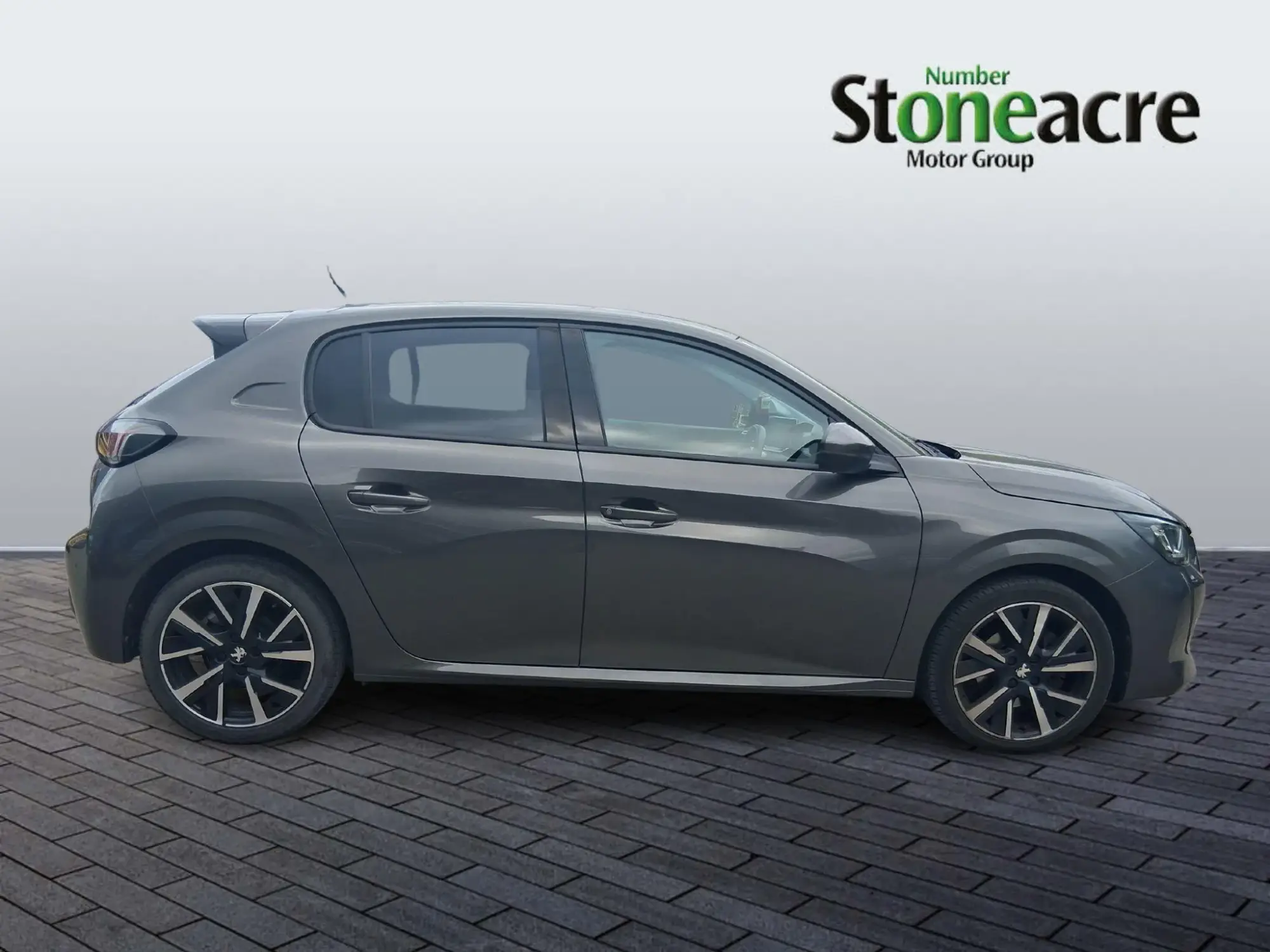 Peugeot 208 1.2 PureTech Allure EAT Euro 6 (s/s) 5dr KM70MJF Image 2