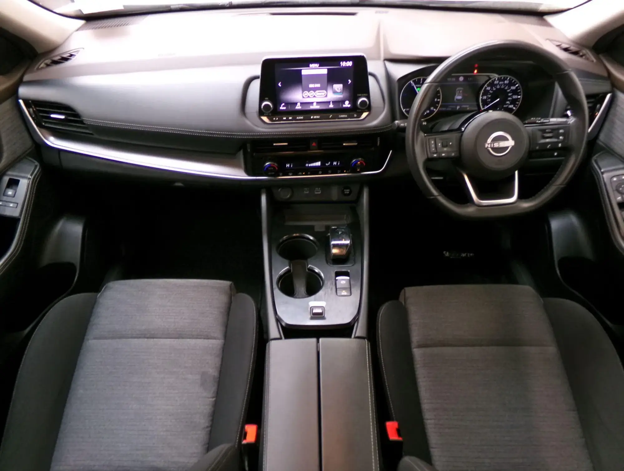 Nissan X-Trail e-POWER Image 11 Nissan X-Trail e-POWER Image 11