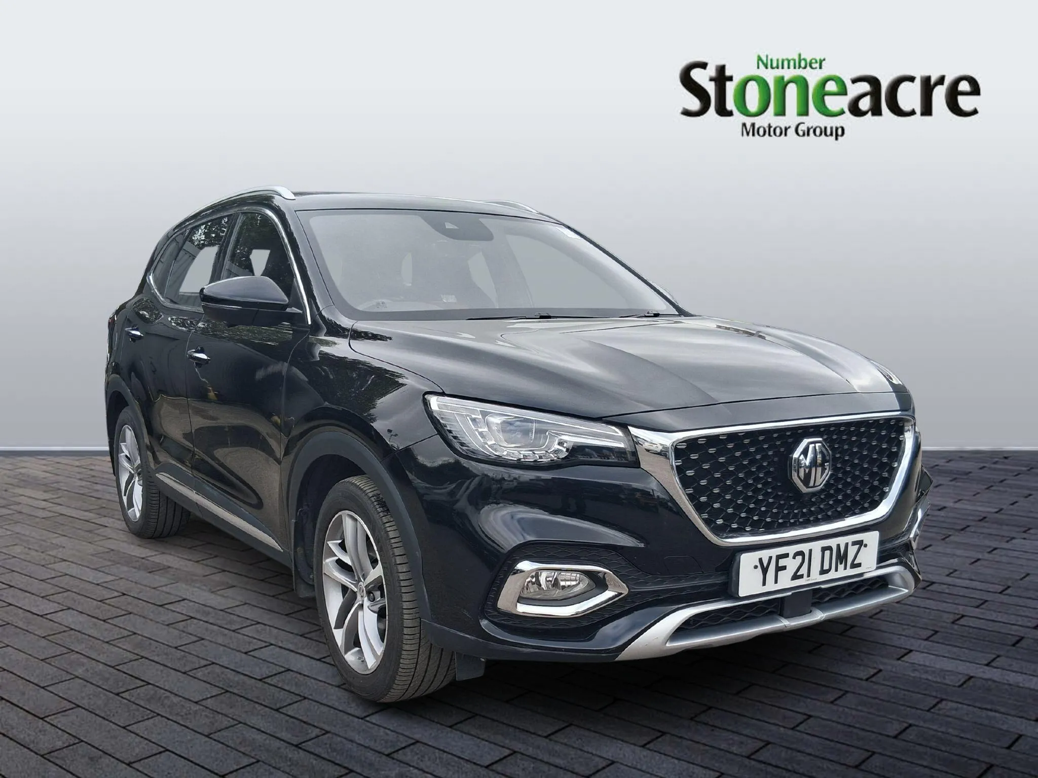 MG HS Plug-in Hybrid