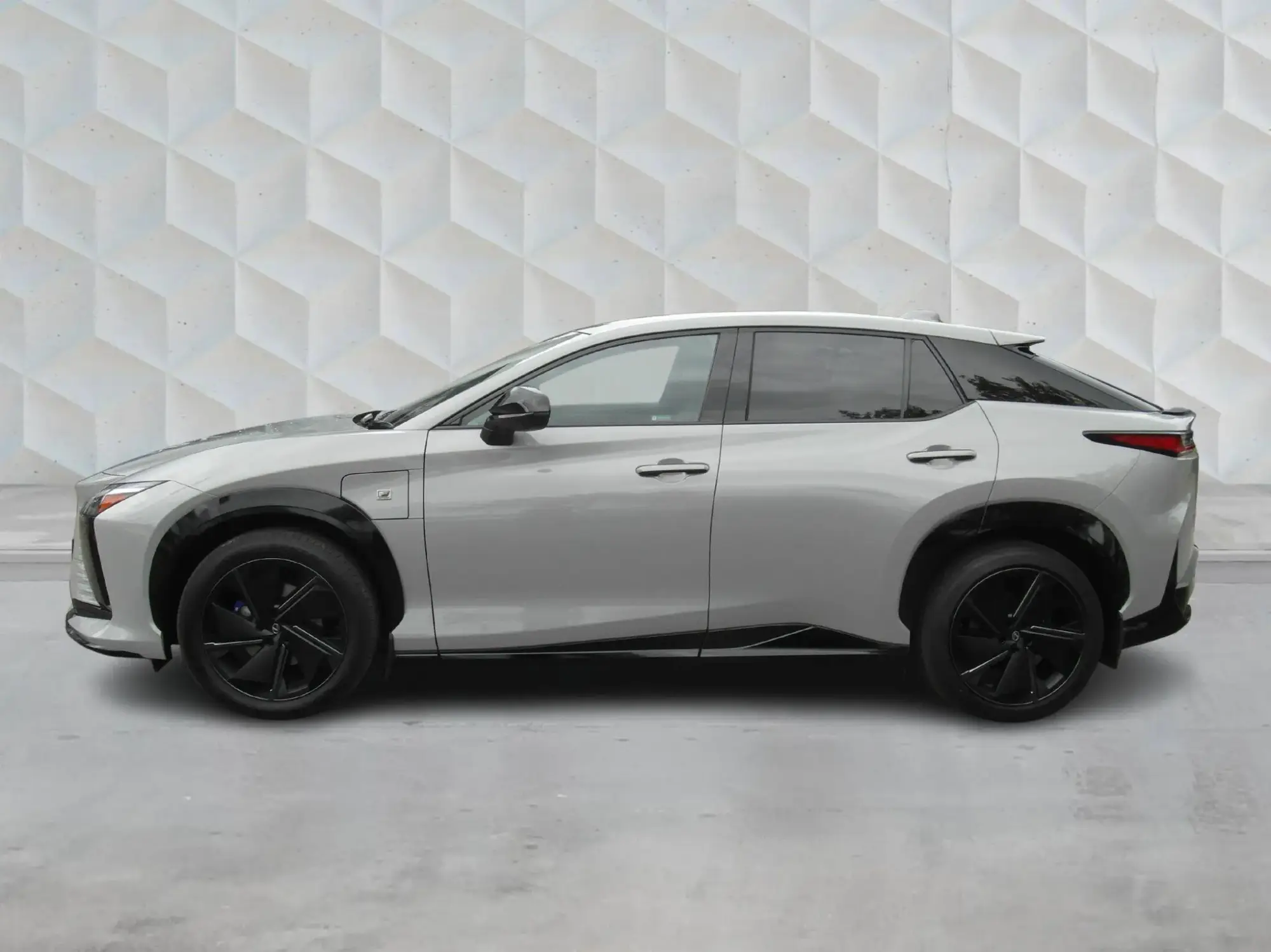 Lexus RZ Image 7