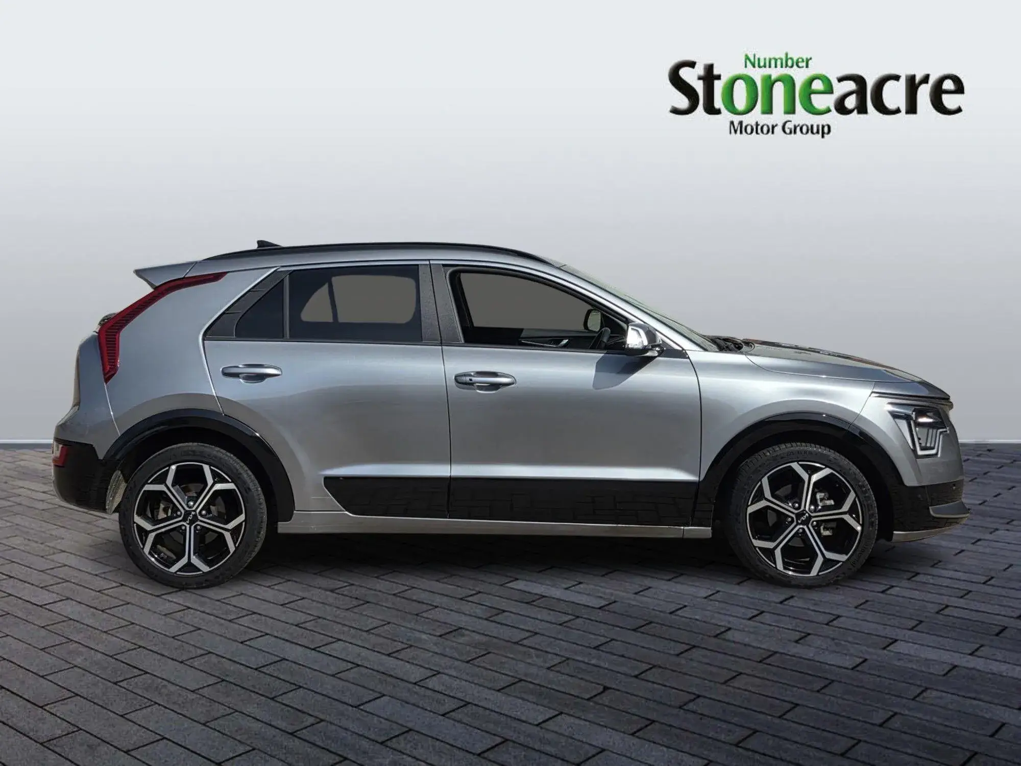 Kia Niro Hybrid 1.6h GDi 3 SUV 5dr Petrol Hybrid DCT Euro 6 (s/s) (139 bhp) FV73OVS Image 2