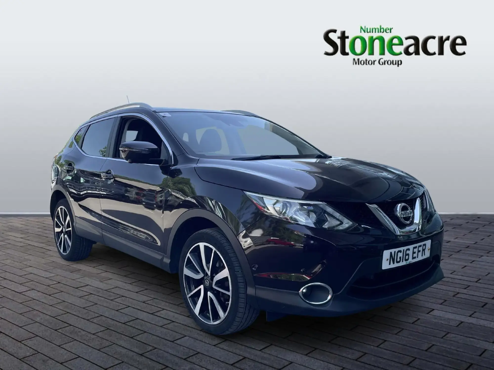 Nissan Qashqai 1.5 dCi Tekna 5dr NG16EFR Image 1