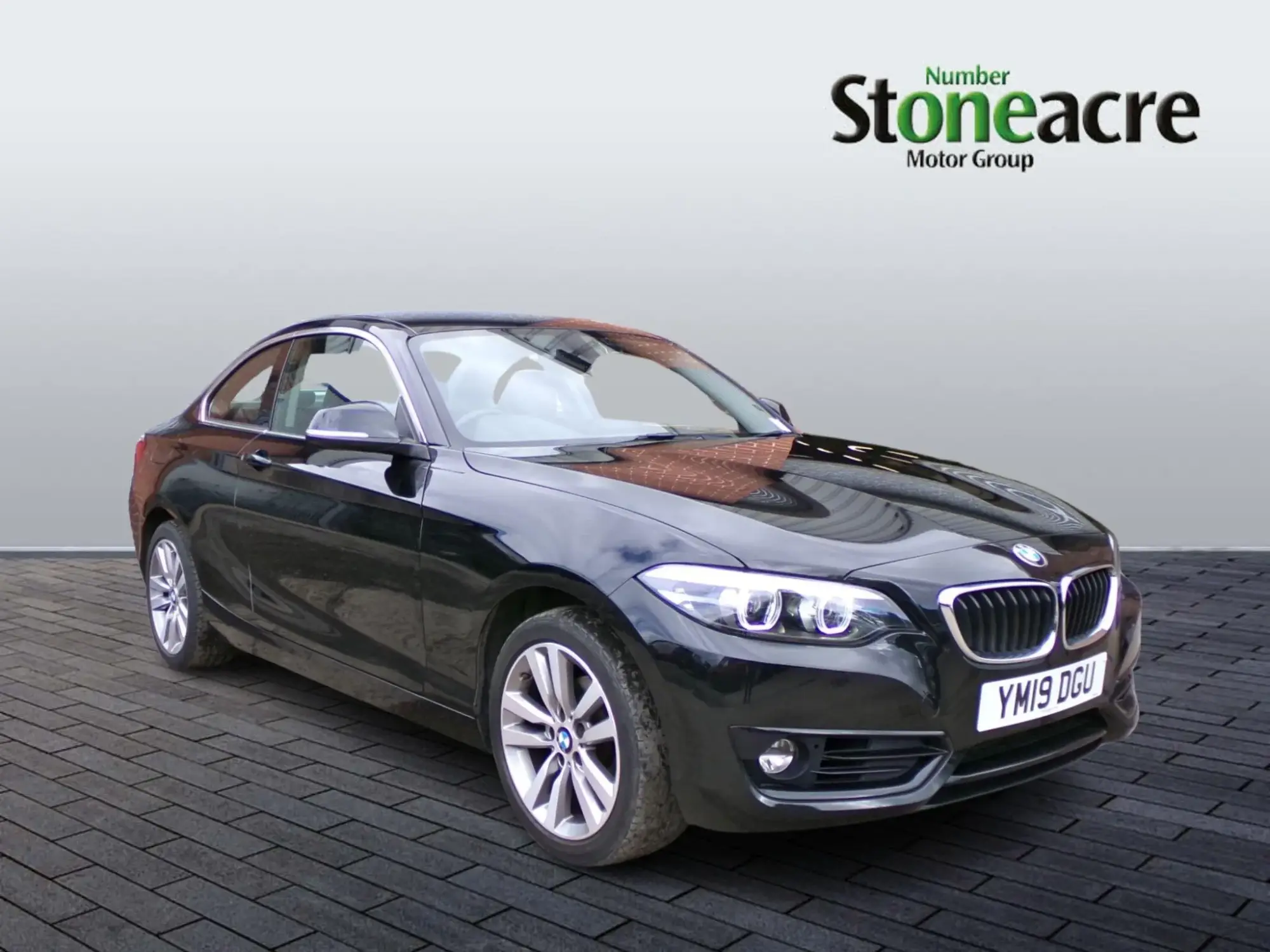 BMW 2 Series 1.5 218i GPF Sport Euro 6 (s/s) 2dr YM19DGU Image 1