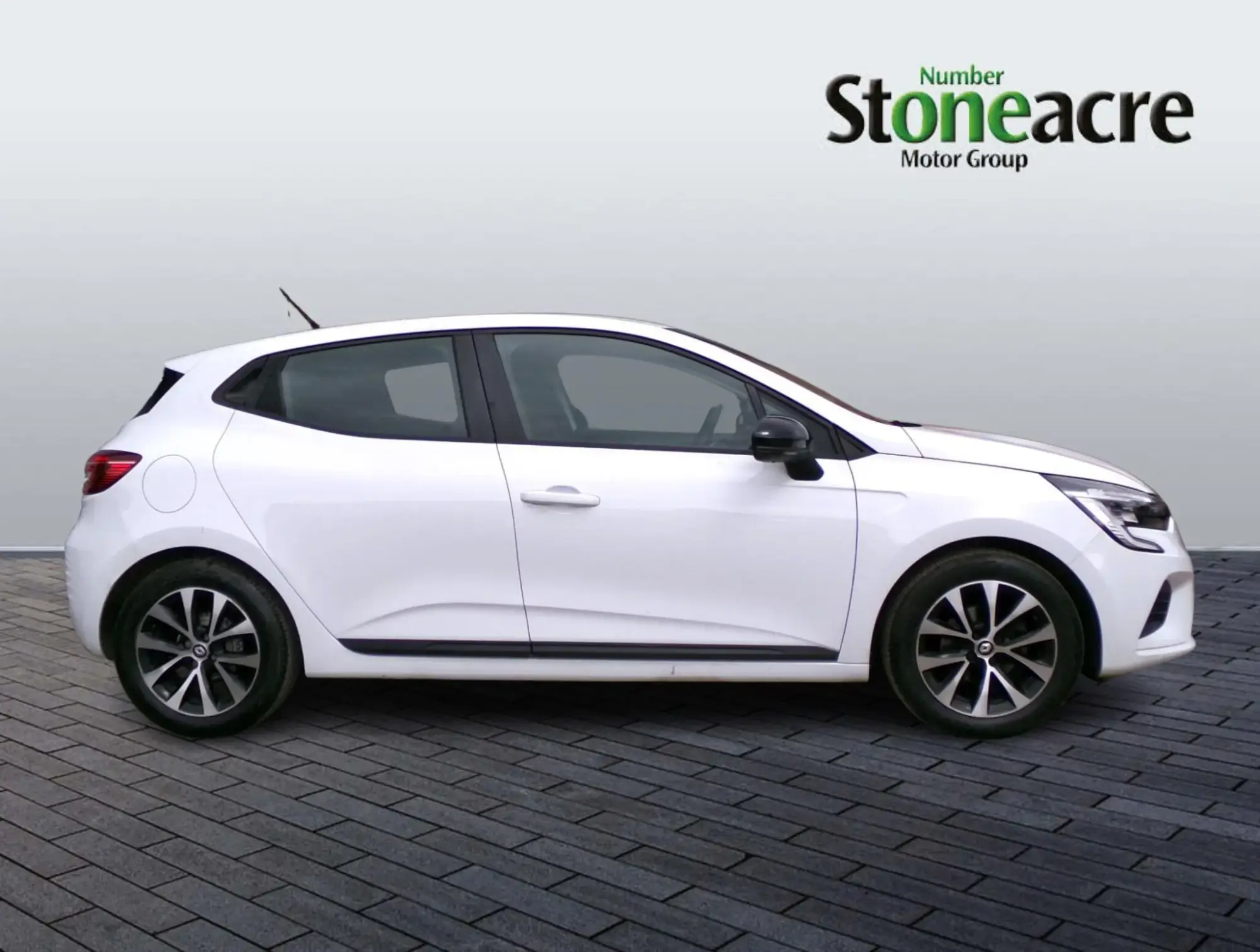 Renault Clio Image 2
