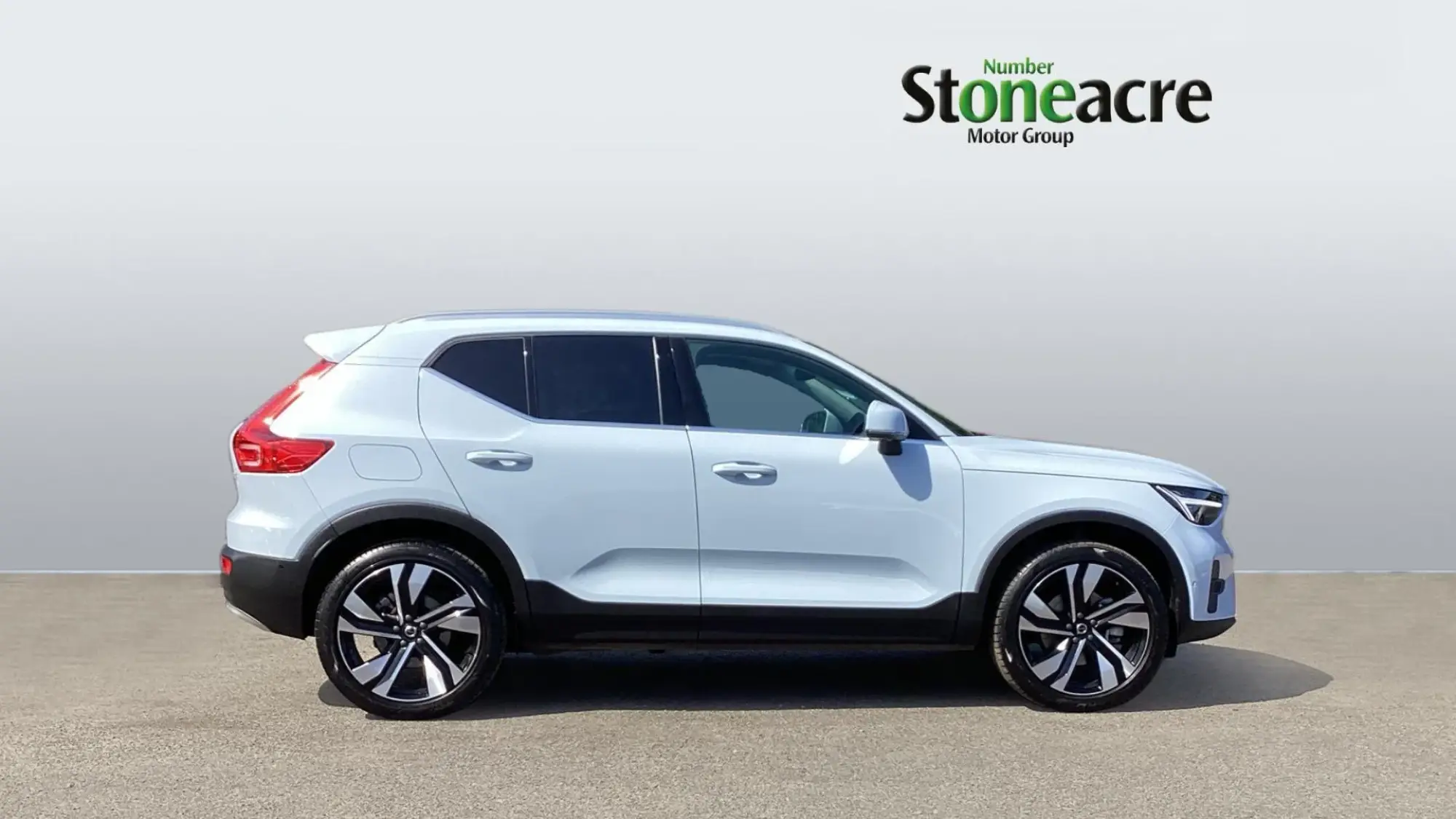 Volvo XC40 Image 3