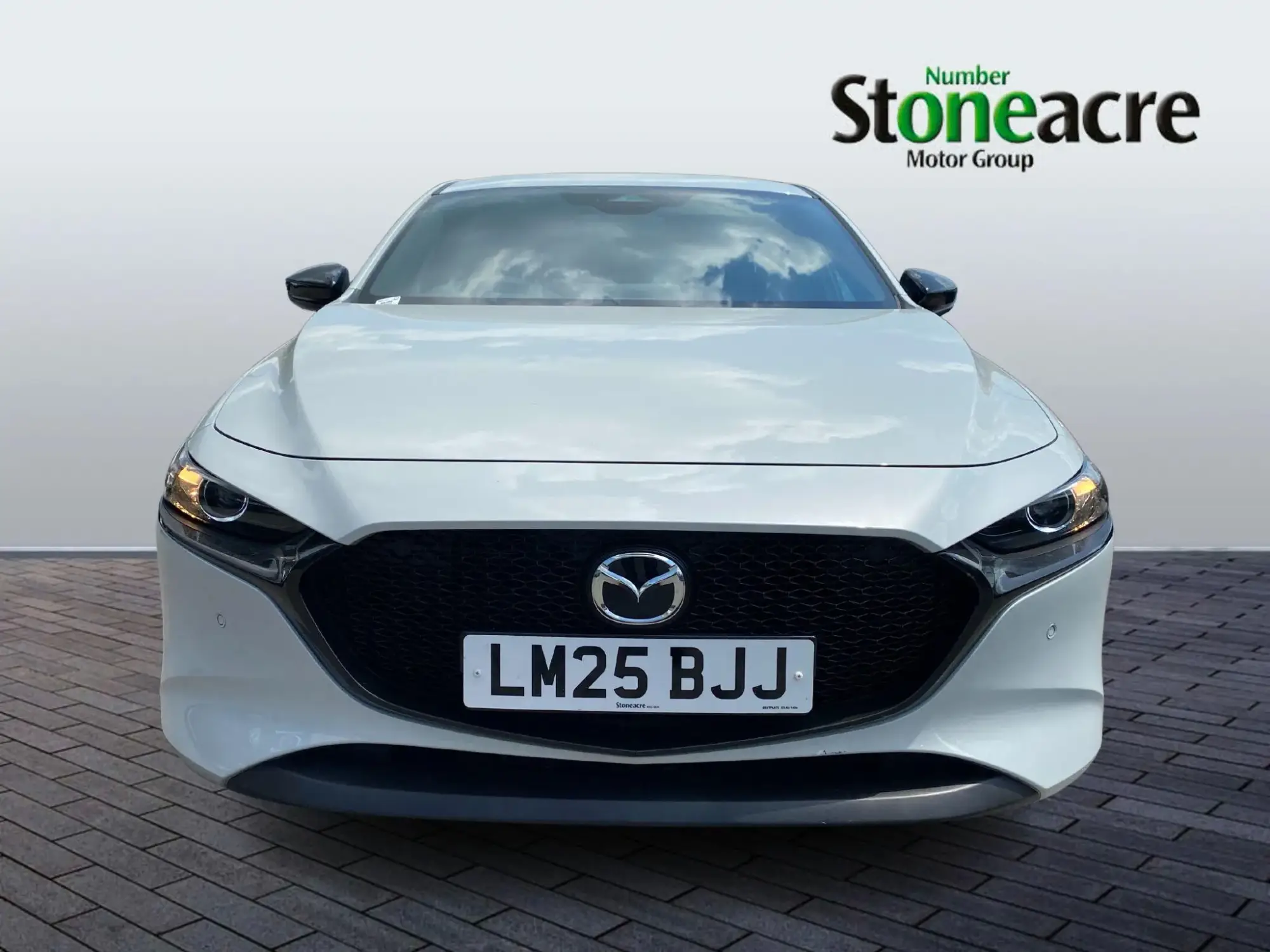 Mazda 3 2.5 e-SKYACTIV-G MHEV Homura Auto Euro 6 (s/s) 5dr LM25BJJ Image 2