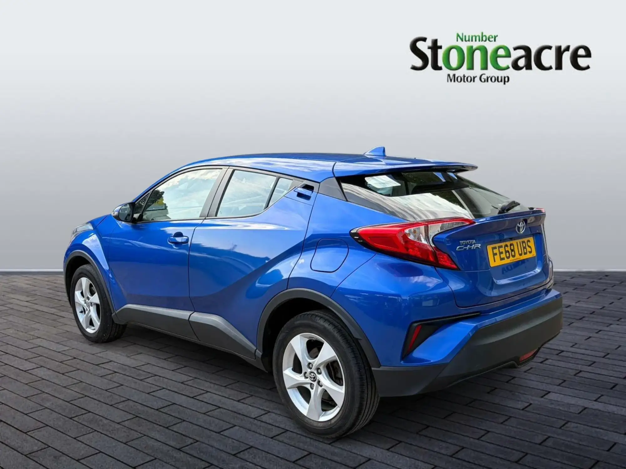 Toyota C-HR Image 4 Toyota C-HR Image 4