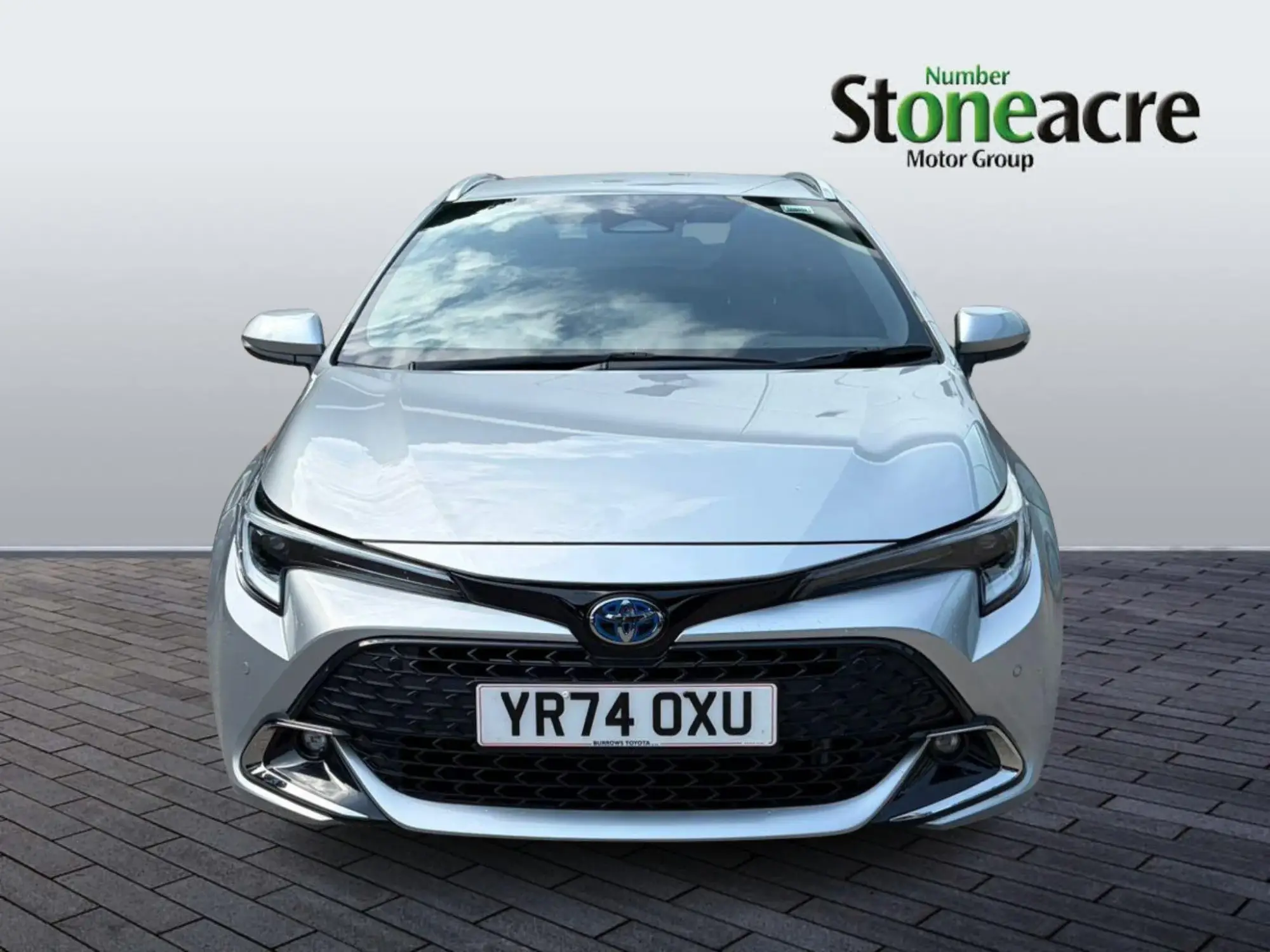 Toyota Corolla Touring Sports 1.8 VVT-h Design Touring Sports CVT Euro 6 (s/s) 5dr YR74OXU Image 2
