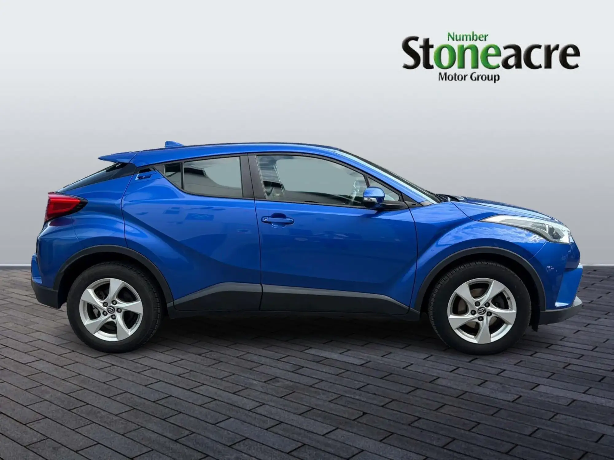 Toyota C-HR Image 7 Toyota C-HR Image 7