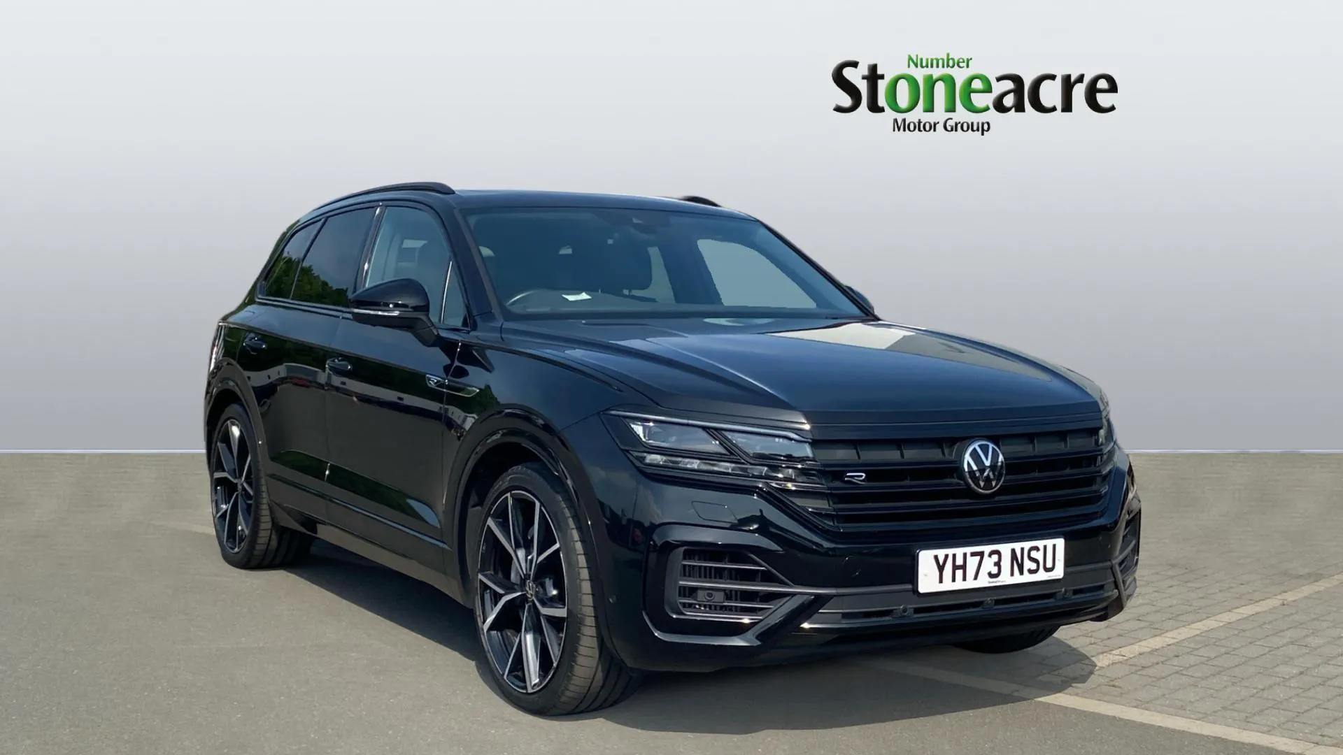 Volkswagen Touareg listing photo