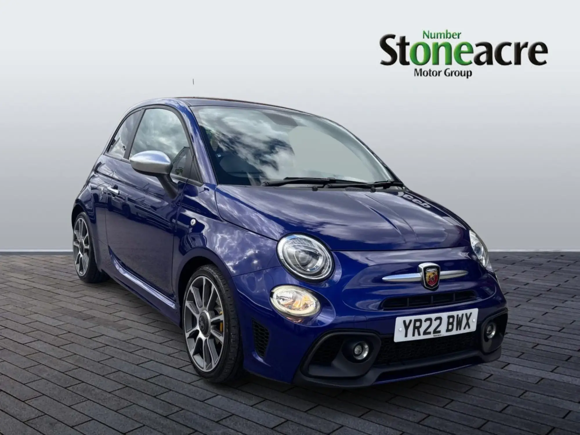Abarth 595 1.4 T-Jet Turismo 70th Euro 6 3dr YR22BWX Image 1
