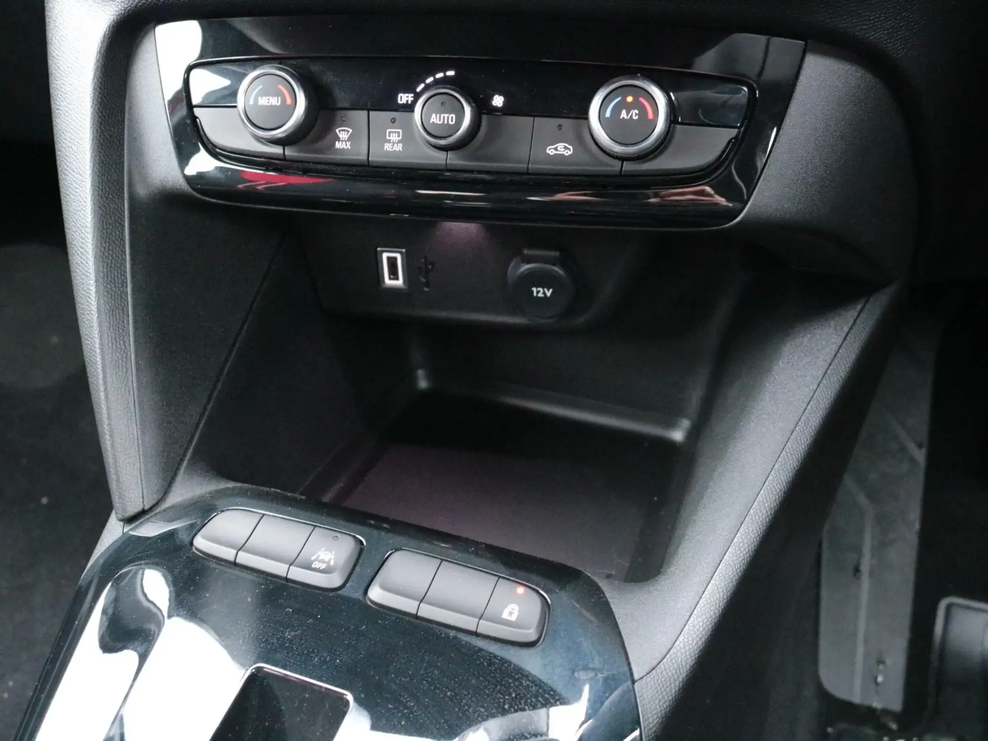 Vauxhall Corsa Electric Image 14 Vauxhall Corsa Electric Image 14