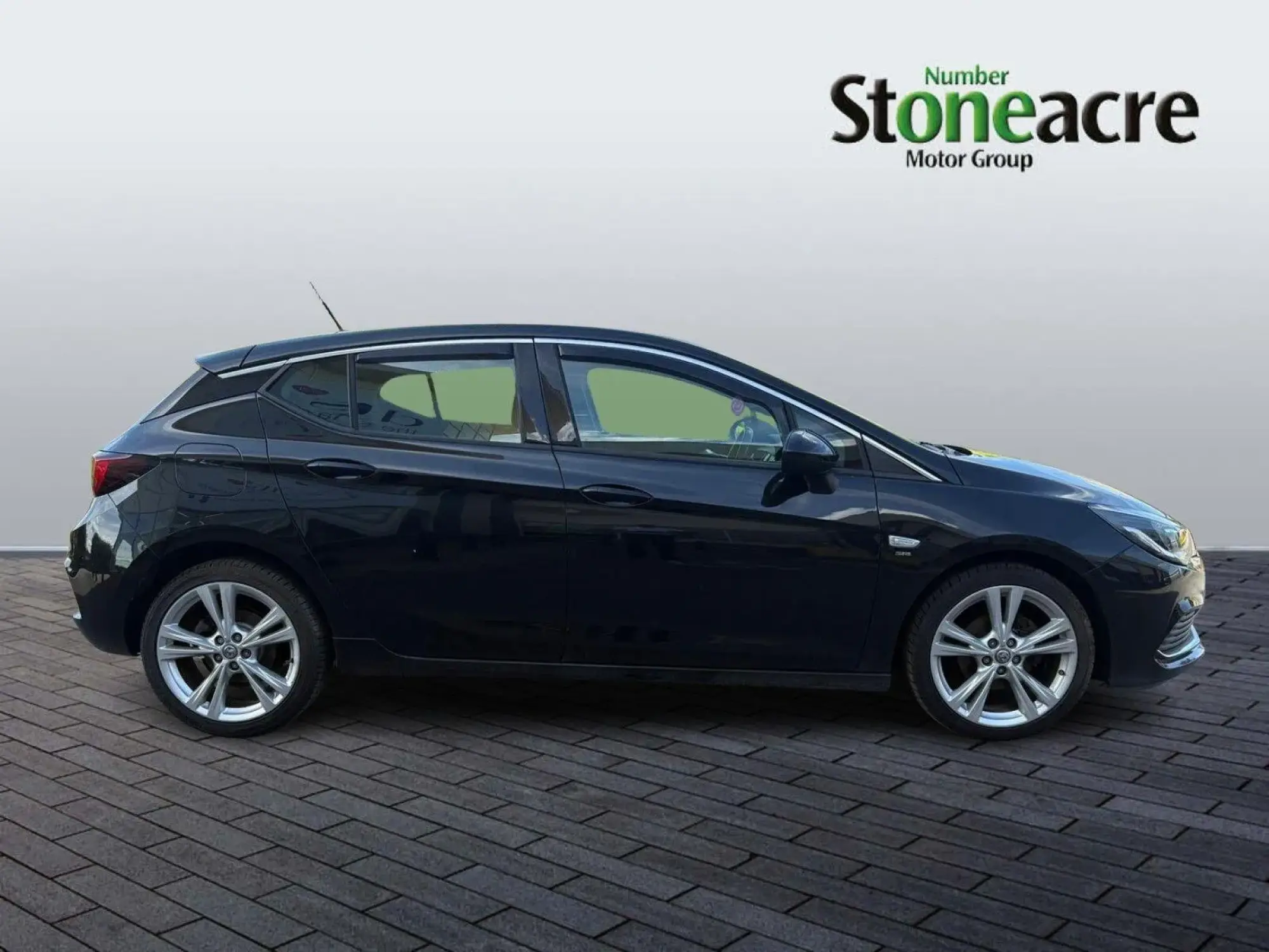 Vauxhall Astra Image 2