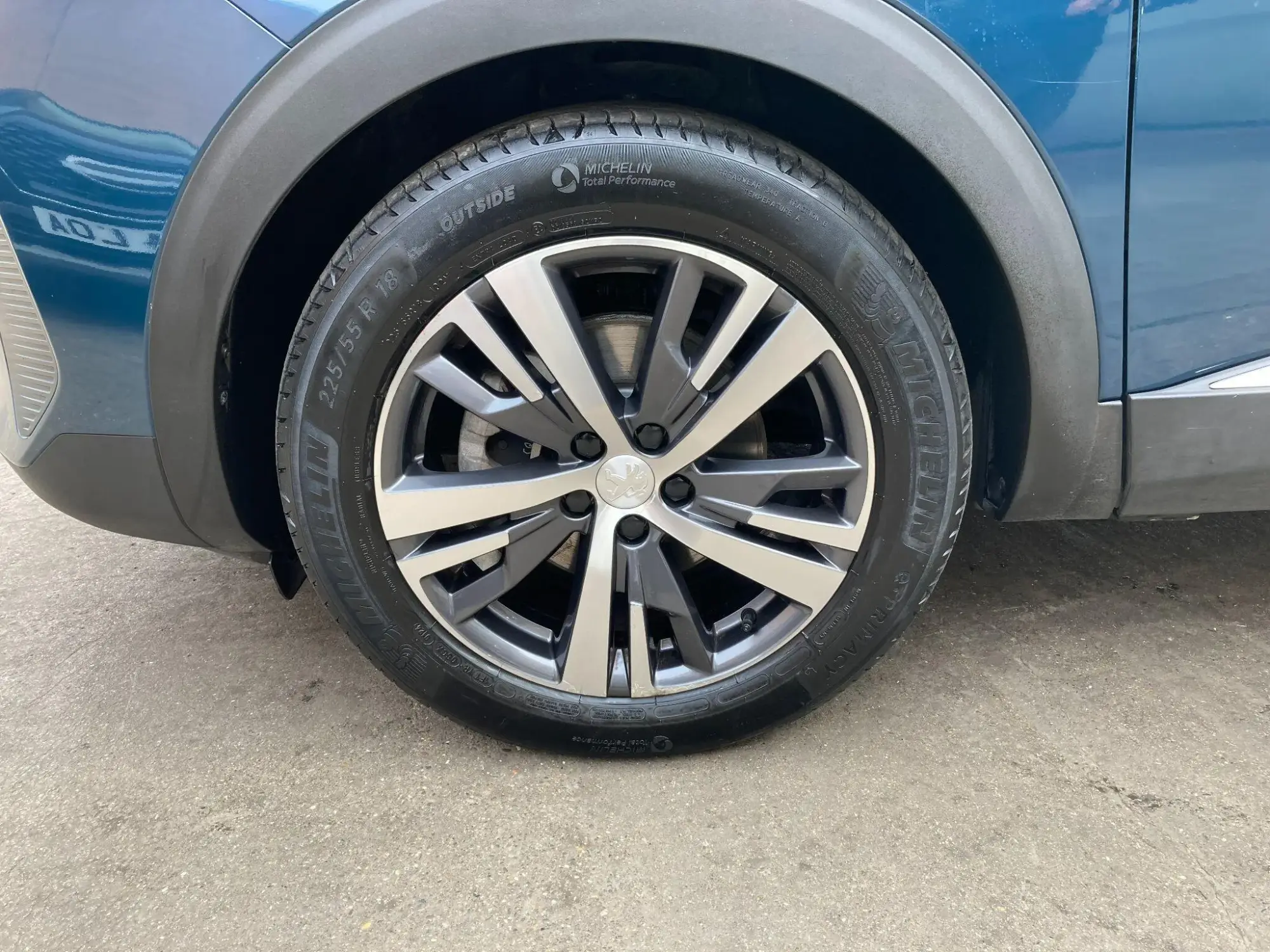 Peugeot 5008 Image 10