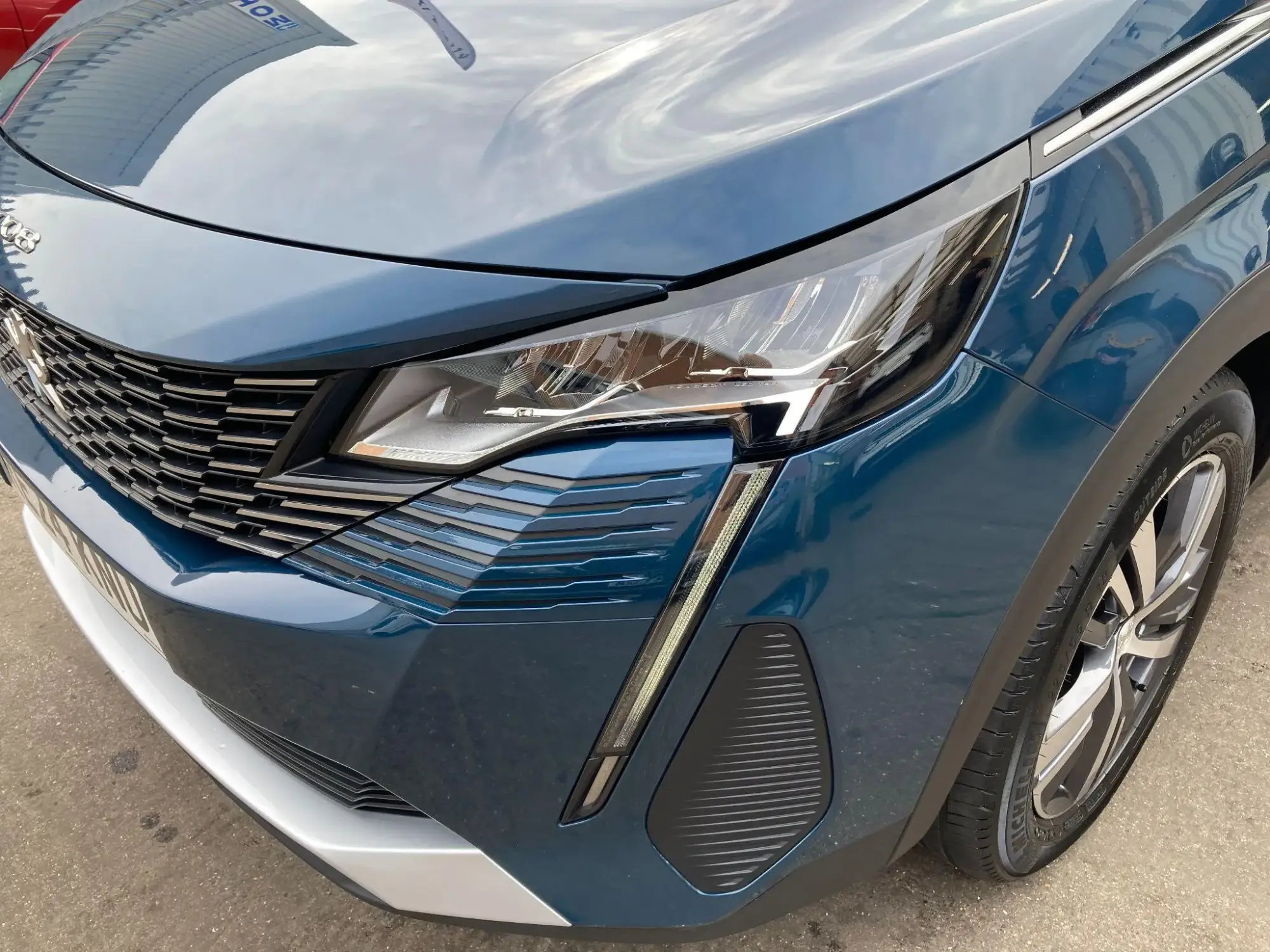 Peugeot 5008 Image 11