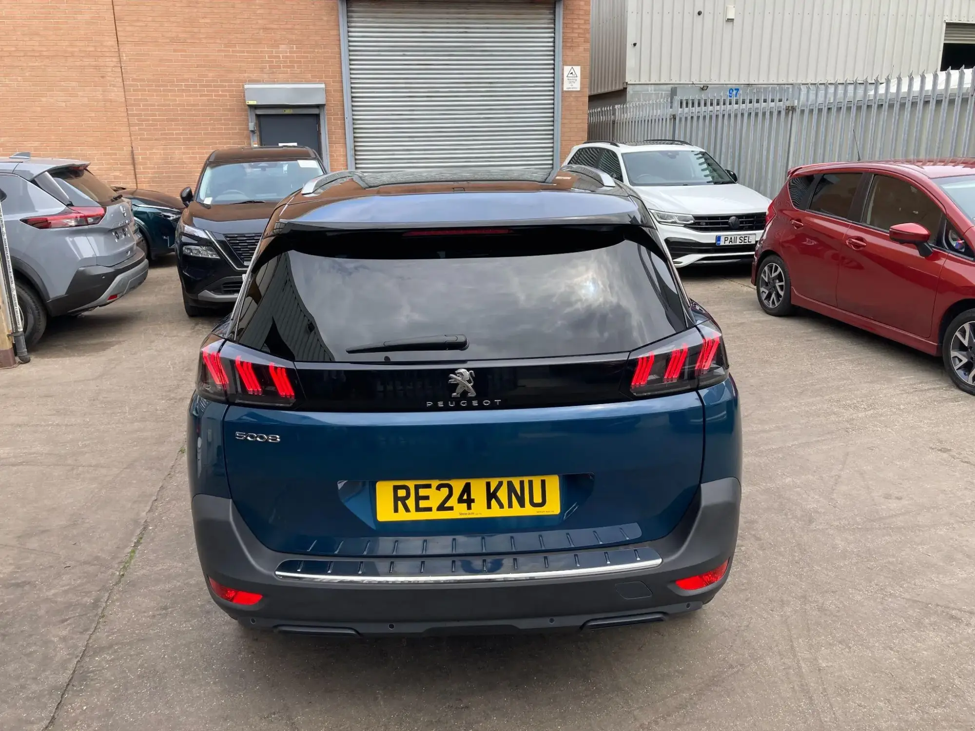Peugeot 5008 Image 24