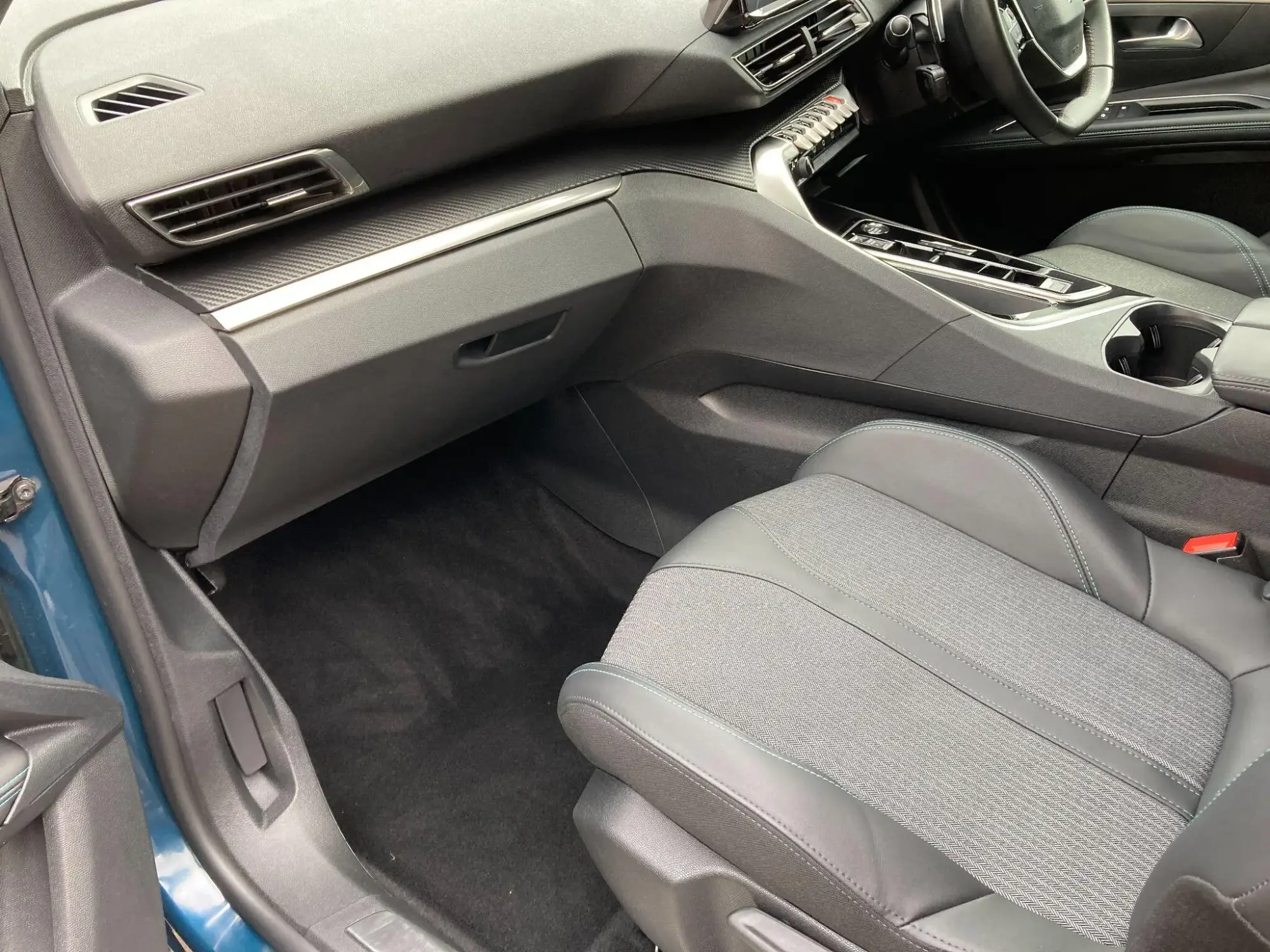 Peugeot 5008 Image 34