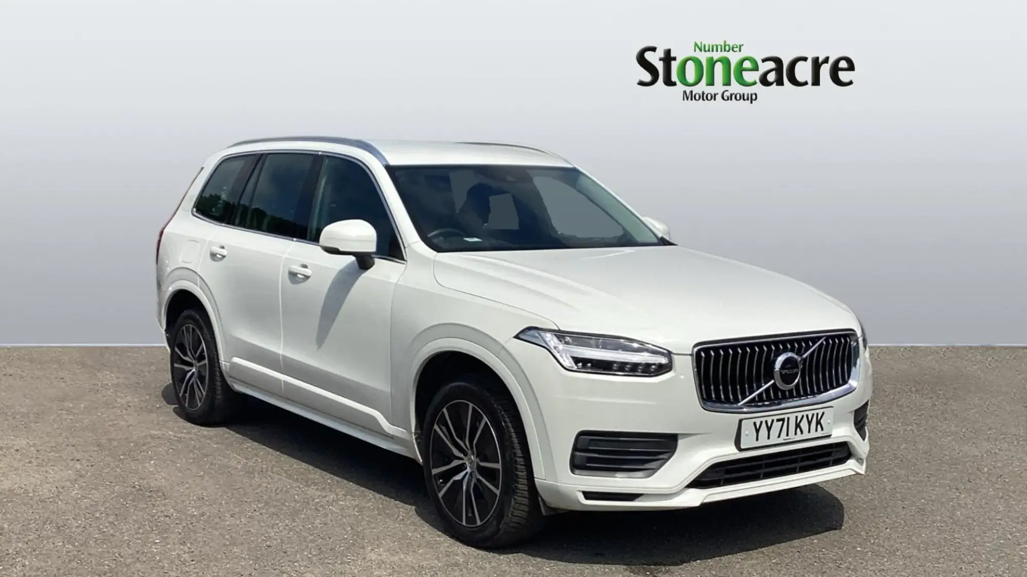 Volvo XC90 2.0 B5D [235] Momentum 5dr AWD Geartronic YY71KYK Image 1