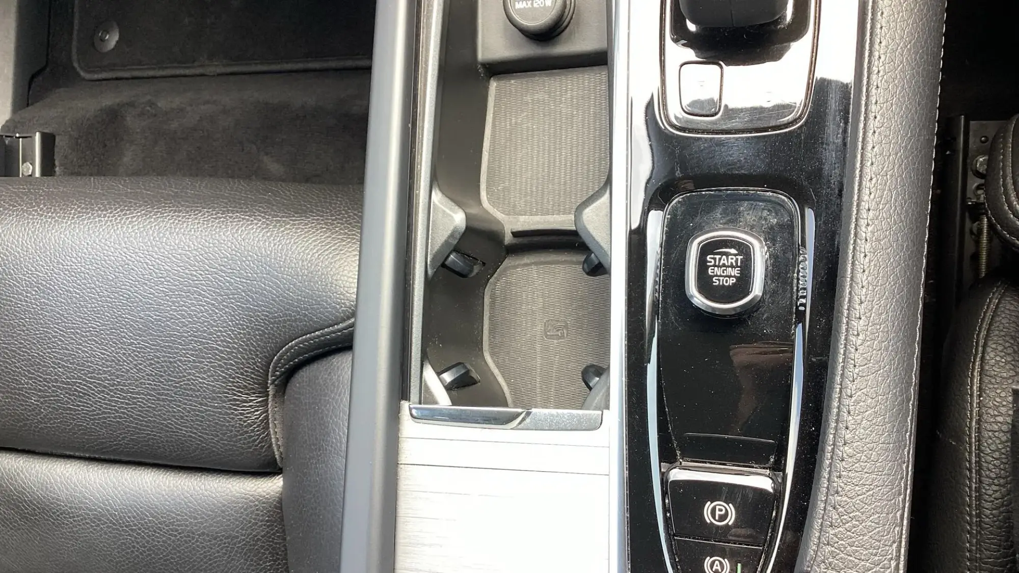 Volvo XC90 Image 16