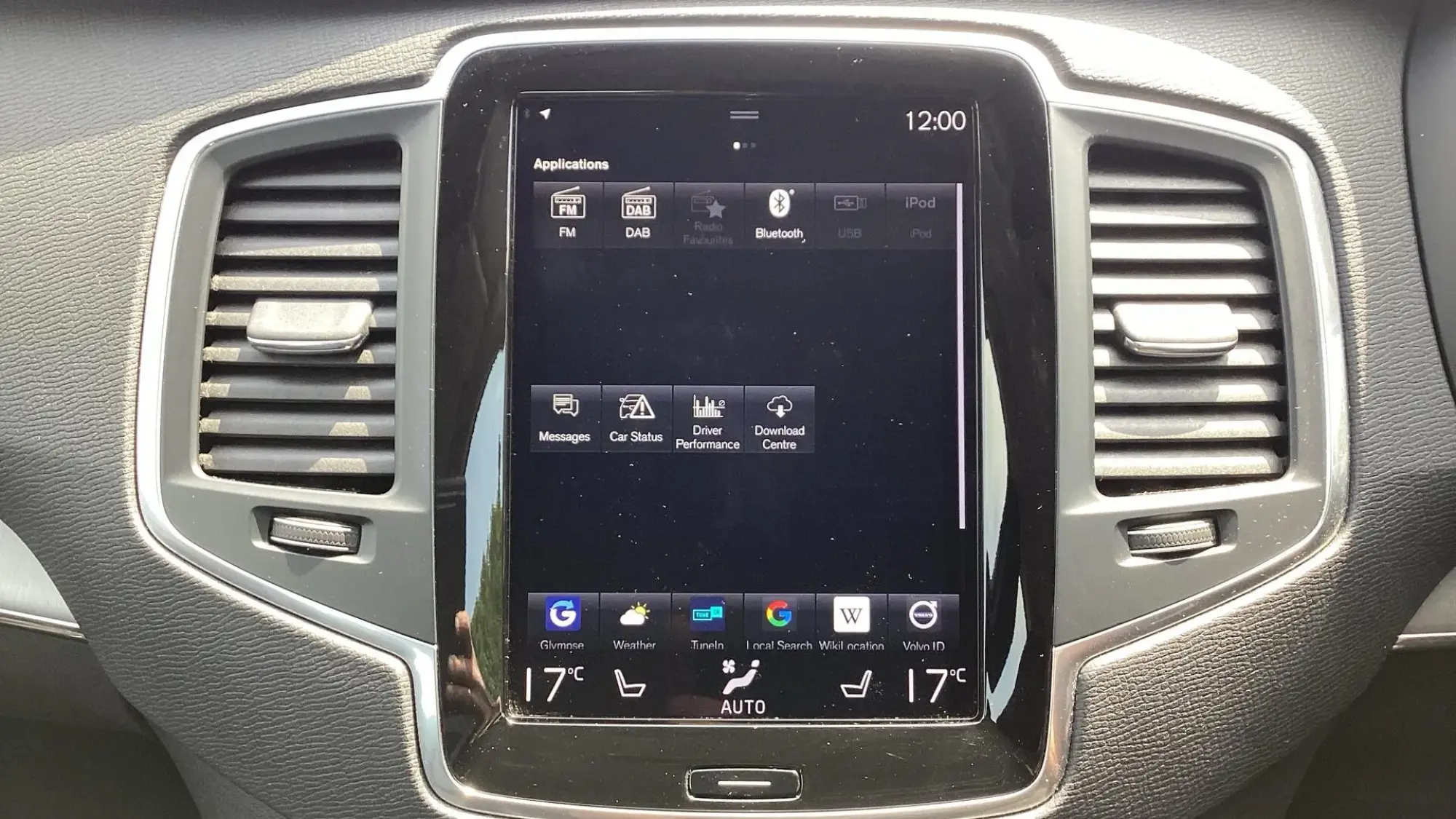 Volvo XC90 Image 25