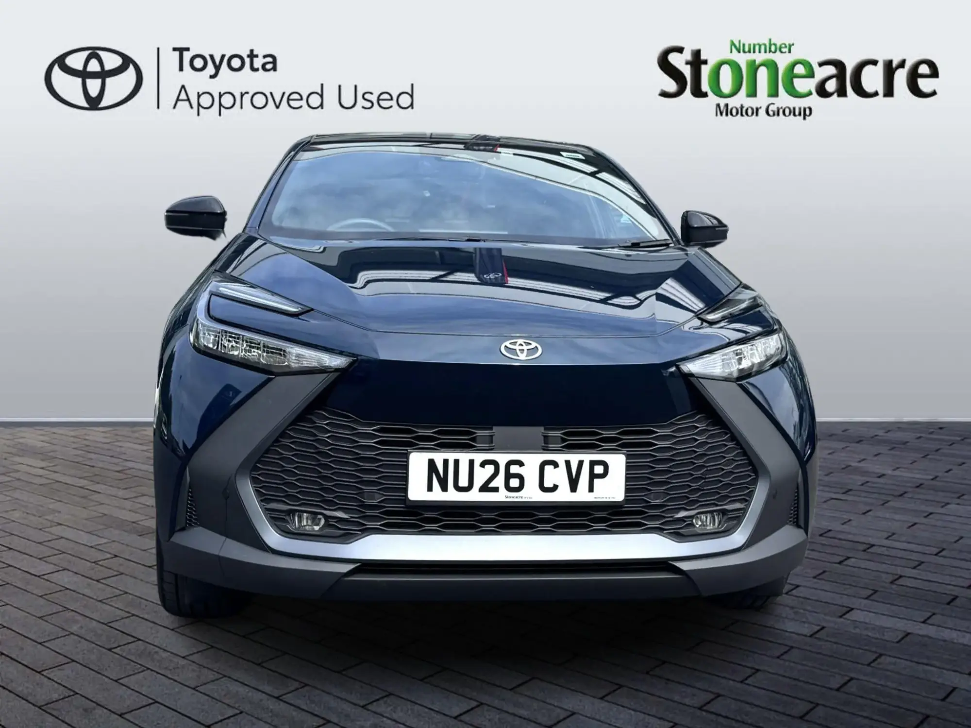 Toyota C-HR Plug-in Hybrid Image 8 Toyota C-HR Plug-in Hybrid Image 8