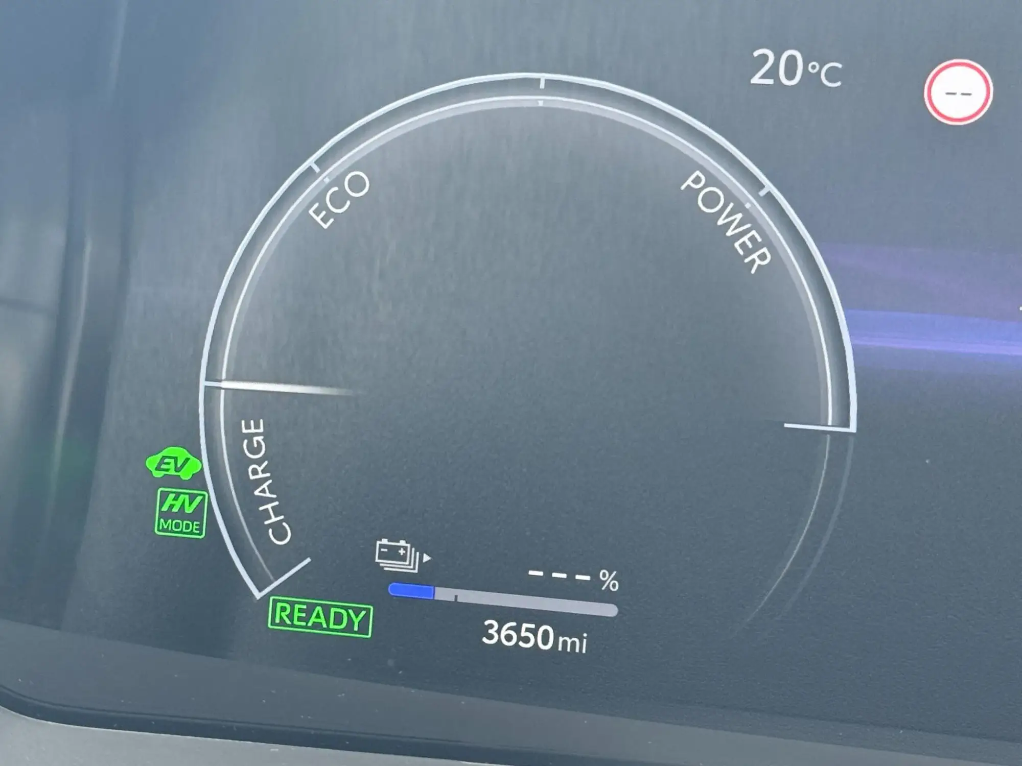Toyota C-HR Plug-in Hybrid Image 18 Toyota C-HR Plug-in Hybrid Image 18