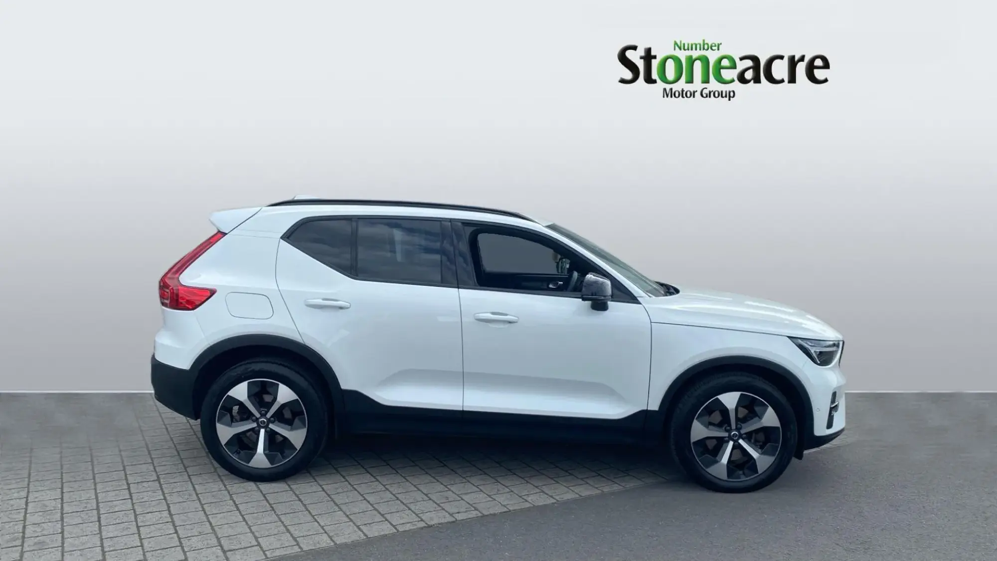 Volvo XC40 Image 3