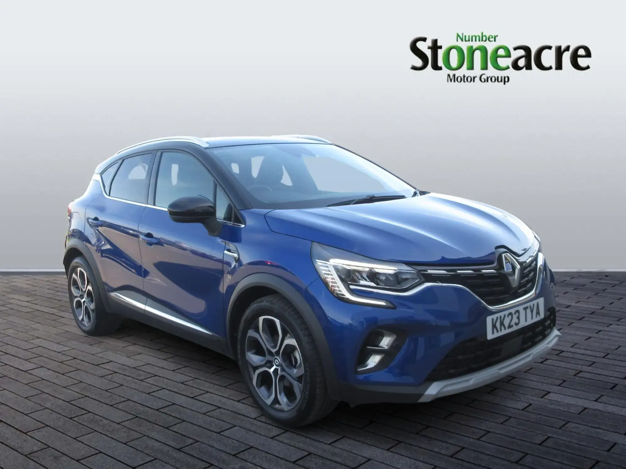 Renault Captur E-Tech 1.6 E-Tech full hybrid 145 Techno 5dr Auto KK23TYA Image 1