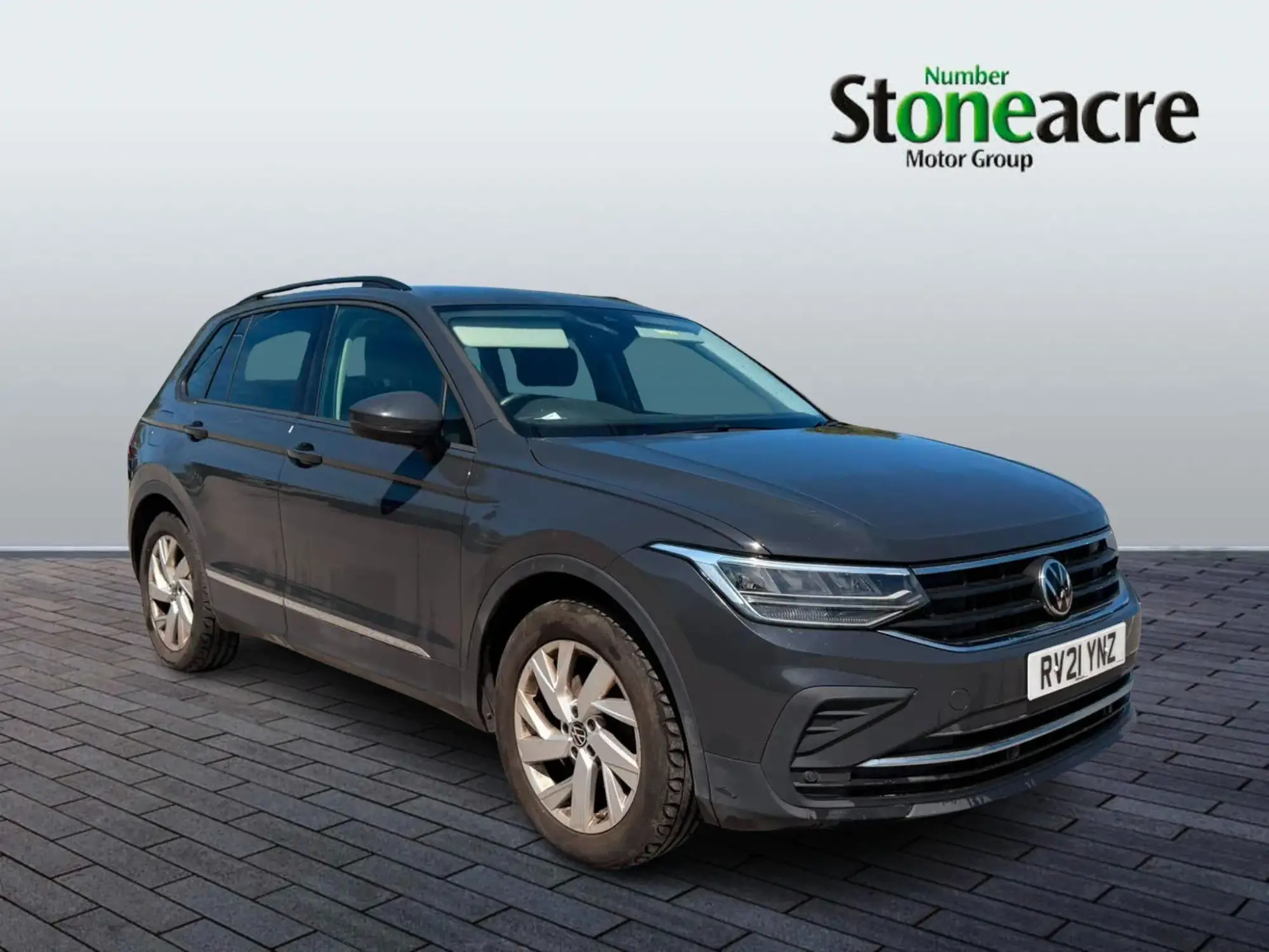 Volkswagen Tiguan 1.5 TSI 150 Life 5dr RV21YNZ Image 1