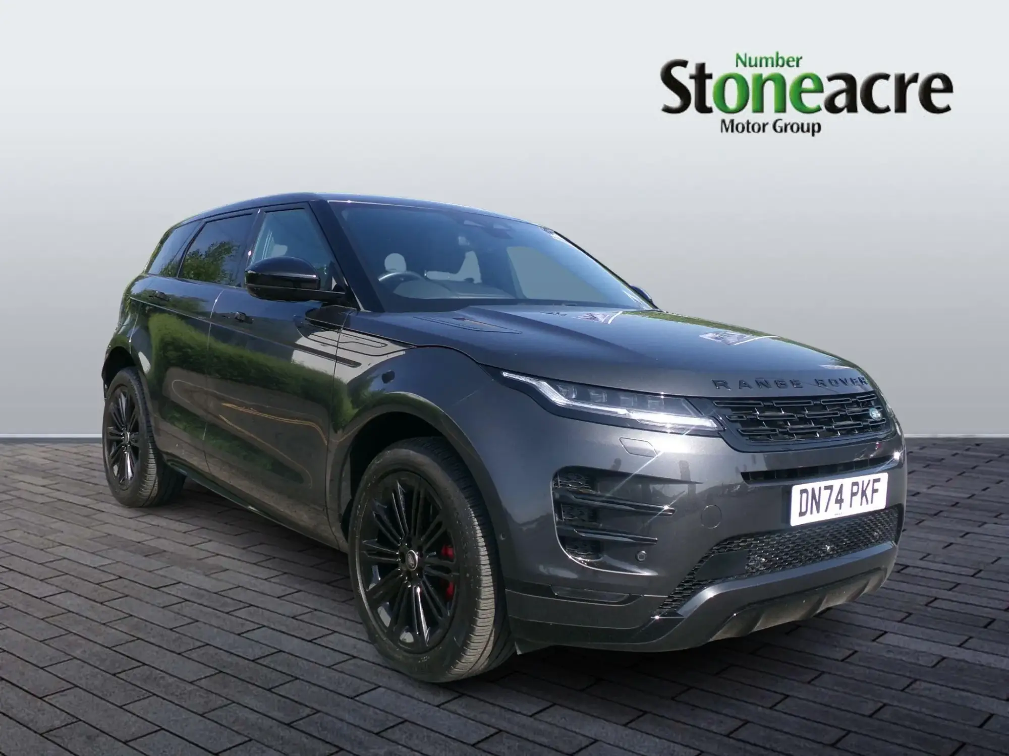 Land Rover Range Rover Evoque 1.5 P270e 12.17kWh Autobiography Auto 4WD Euro 6 (s/s) 5dr DN74PKF Image 1