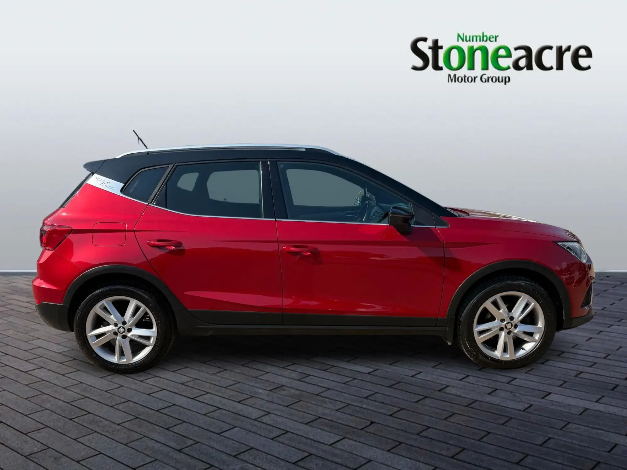 SEAT Arona 1.0 TSI 115 FR [EZ] 5dr WL19UZW Image 2
