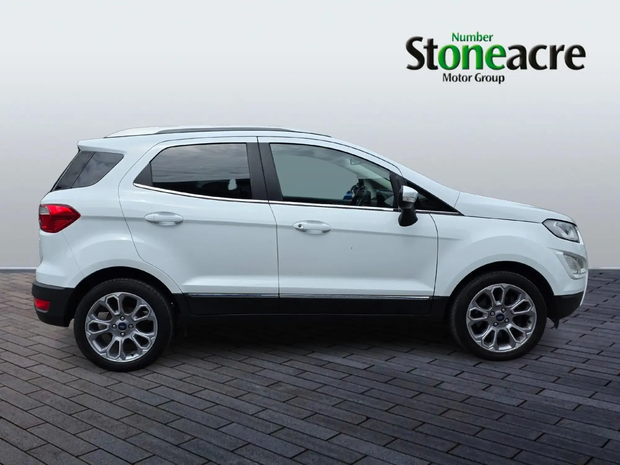 Ford EcoSport Image 2