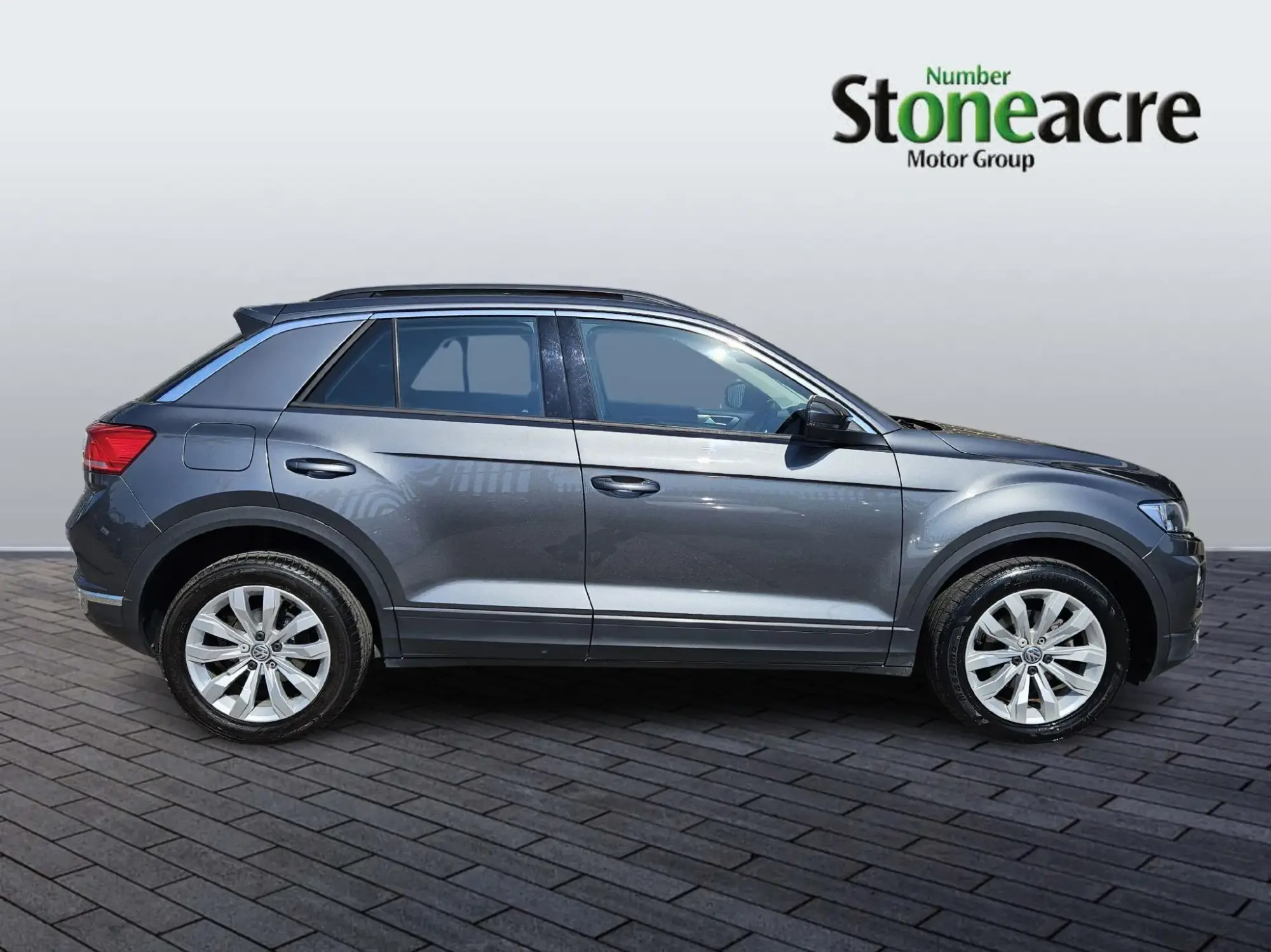 Volkswagen T-Roc 1.5 TSI EVO SE 5dr NC19EVY Image 2