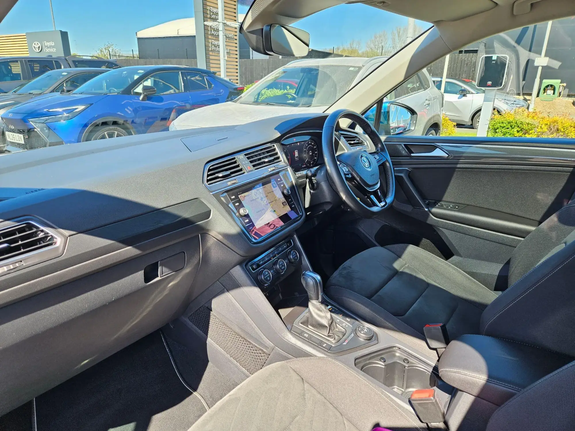 Volkswagen Tiguan Image 12