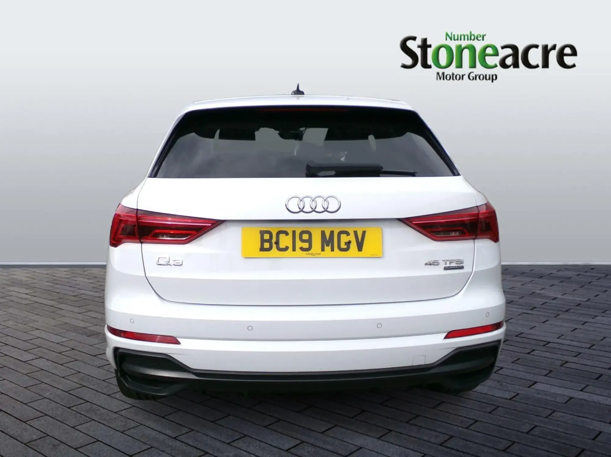 Audi Q3 Image 5