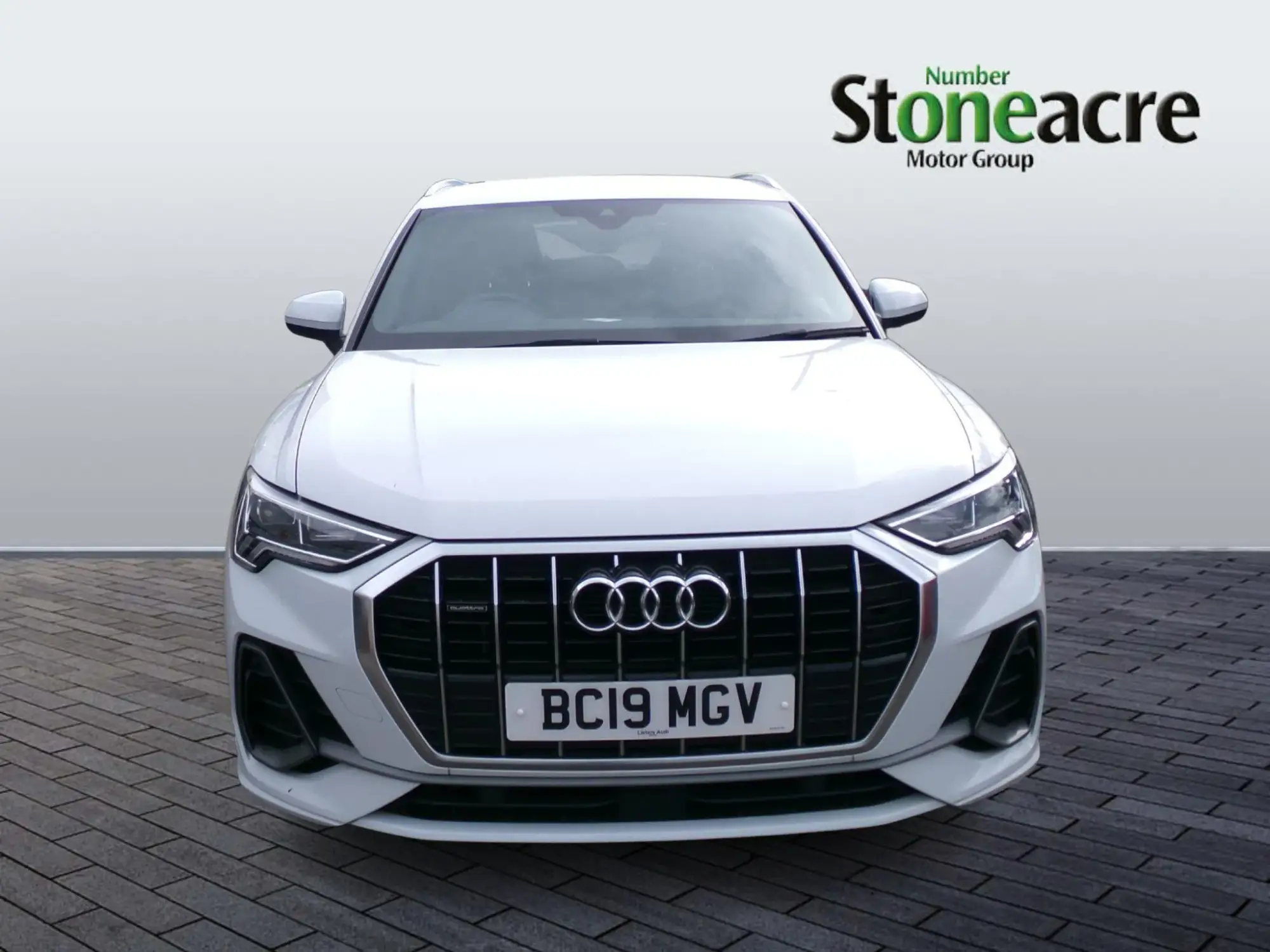Audi Q3 Image 9