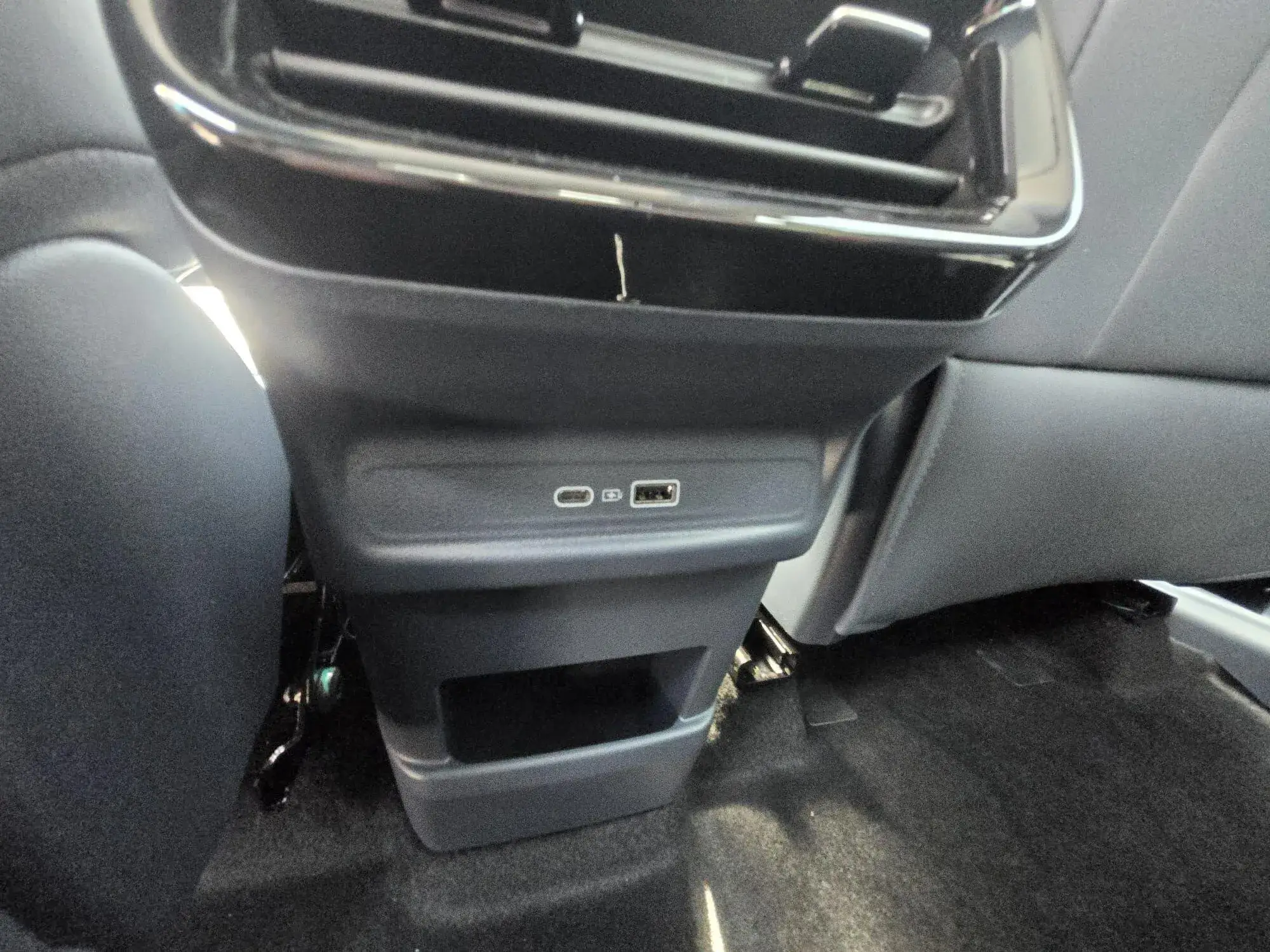 Geely EX5 Image 22