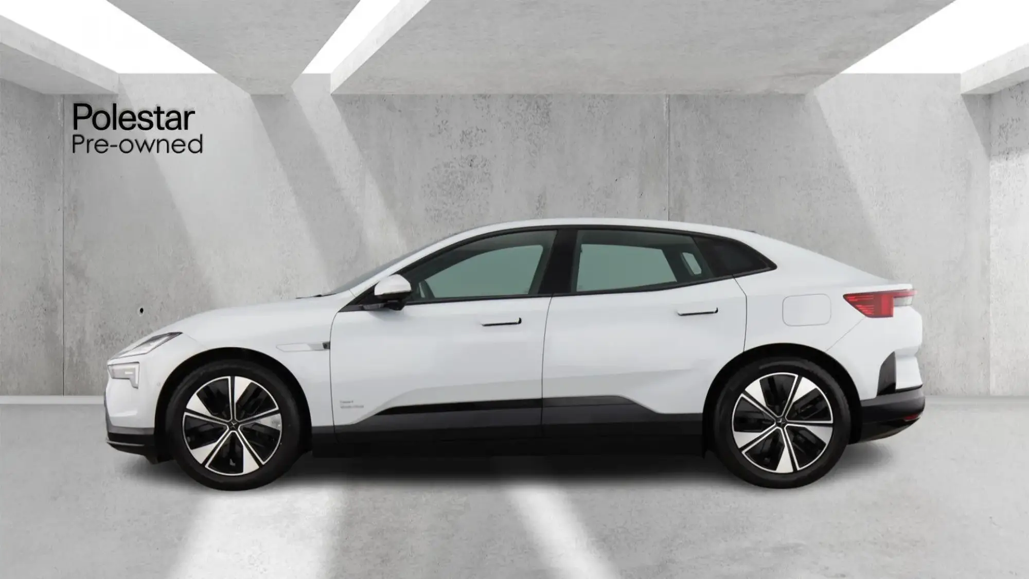 Polestar 4 Single Motor 100kWh Long Range Auto RWD 5dr OE25BLX Image 2