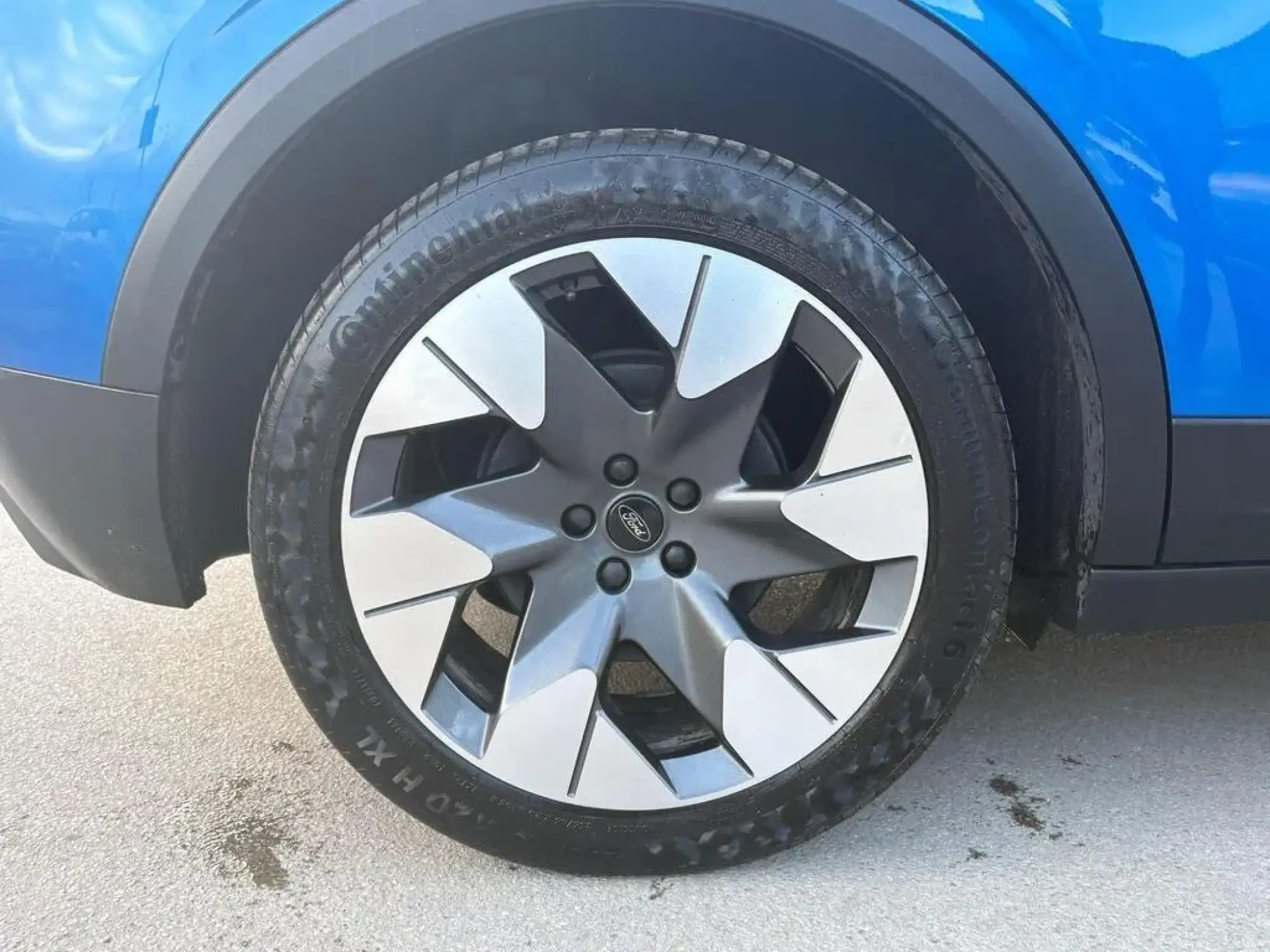 Ford Explorer Image 16 Ford Explorer Image 16