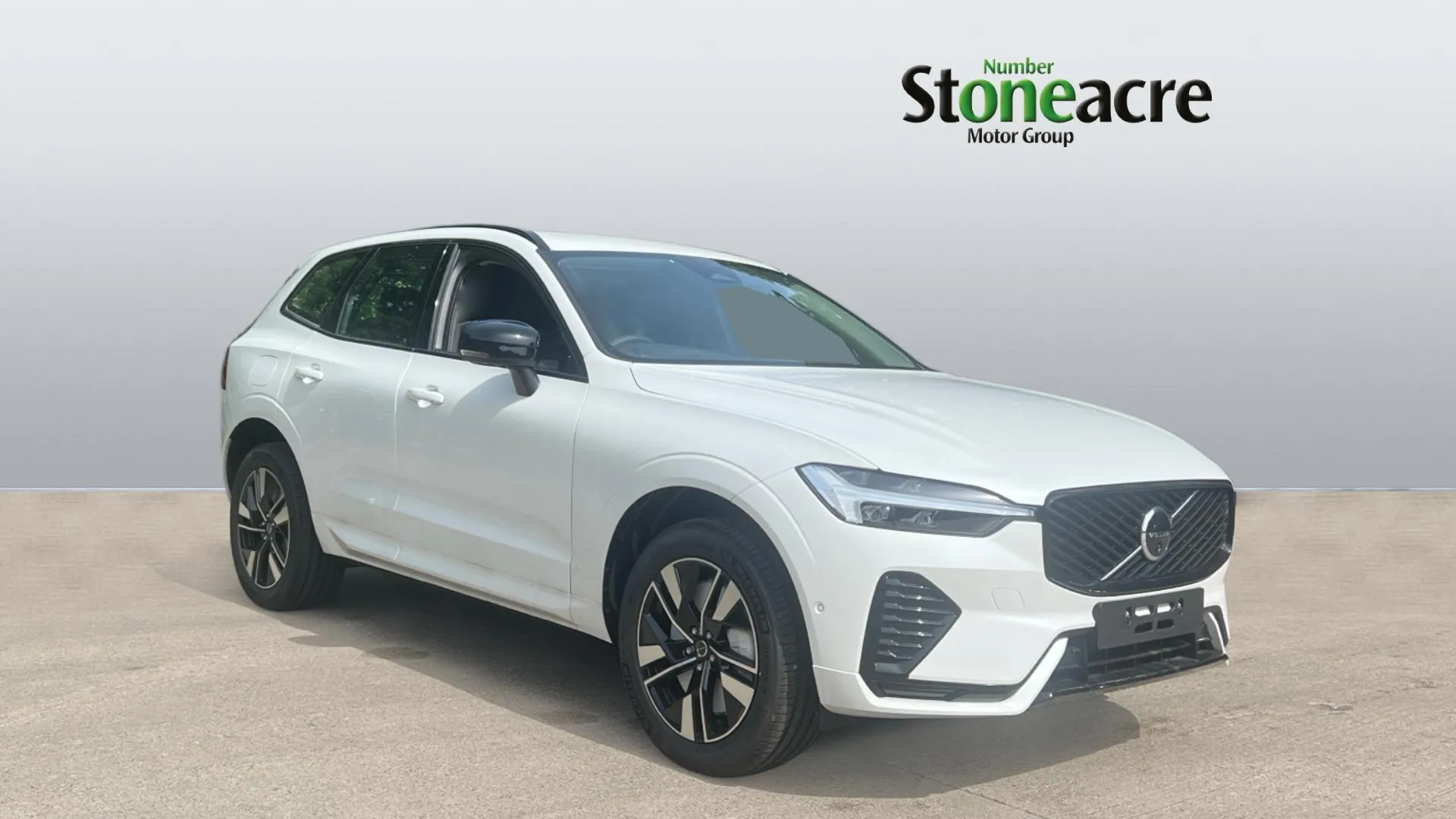 Volvo XC60 listing photo