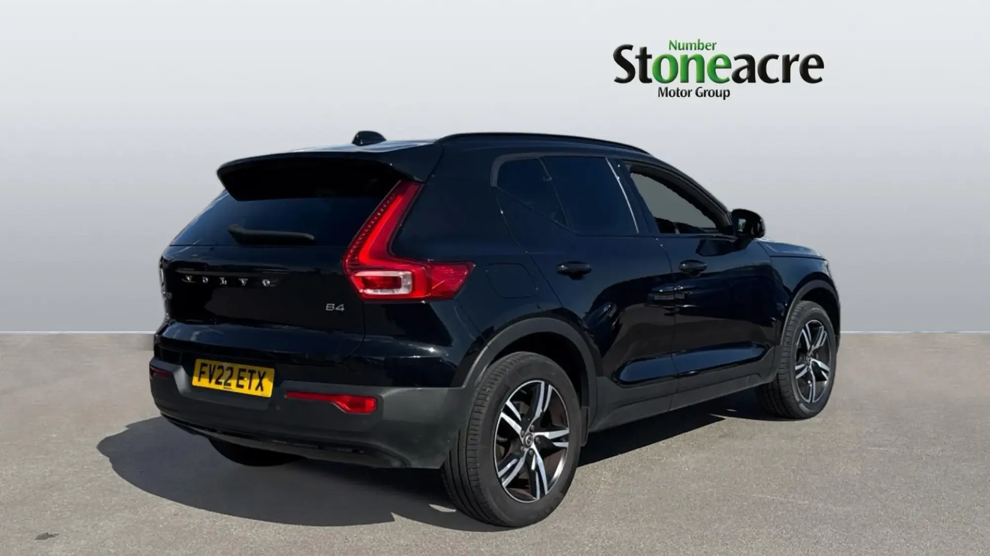Volvo XC40 Image 2