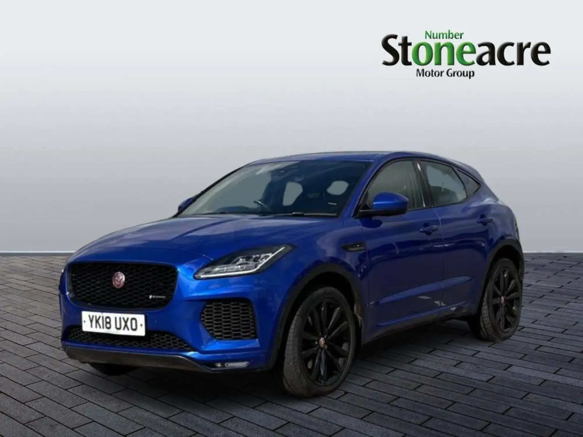 Jaguar E-Pace 2.0 P250 R-Dynamic S Auto AWD Euro 6 (s/s) 5dr YK18UXO Image 3