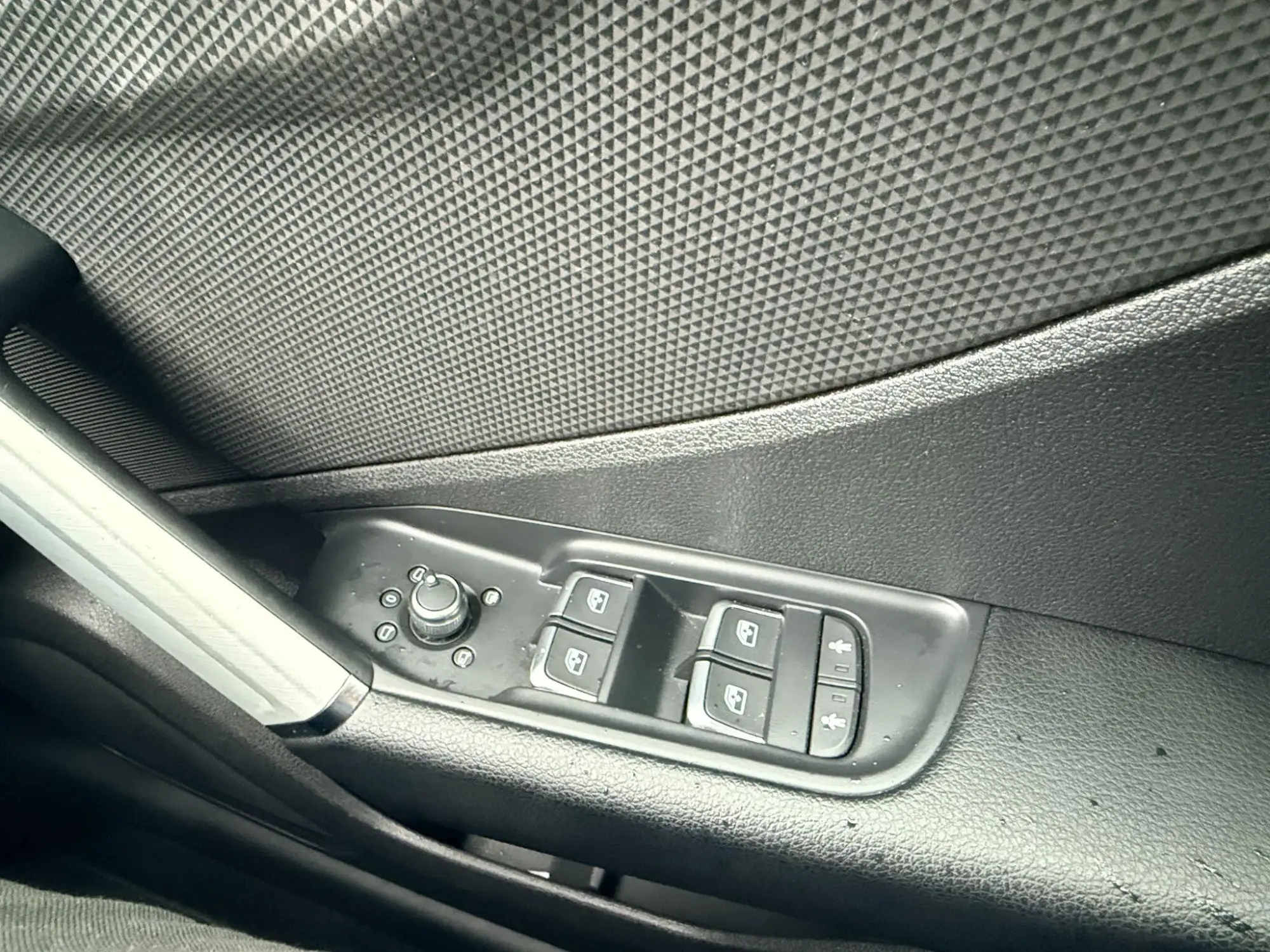 Audi Q2 Image 13