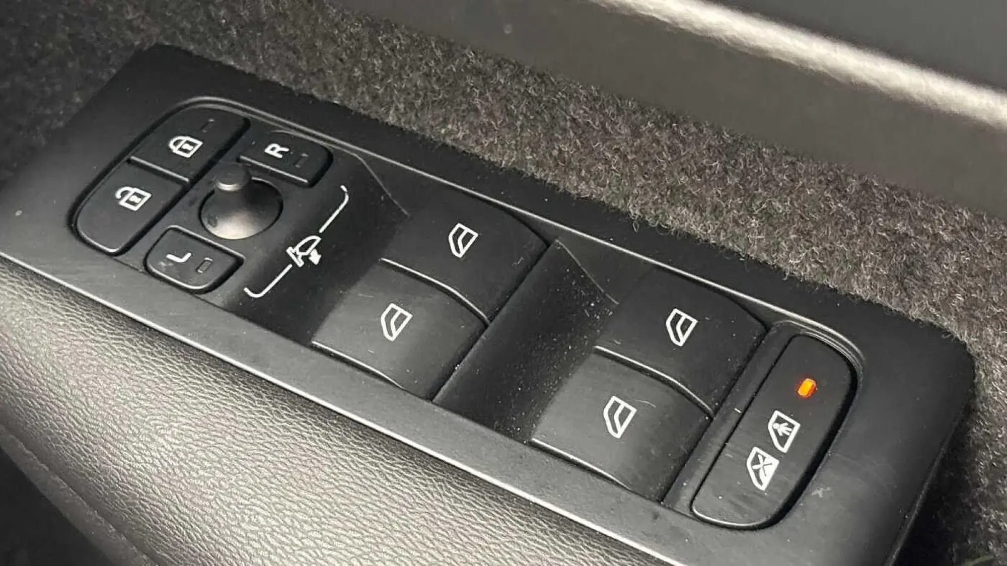 Volvo XC40 Image 24 Volvo XC40 Image 24